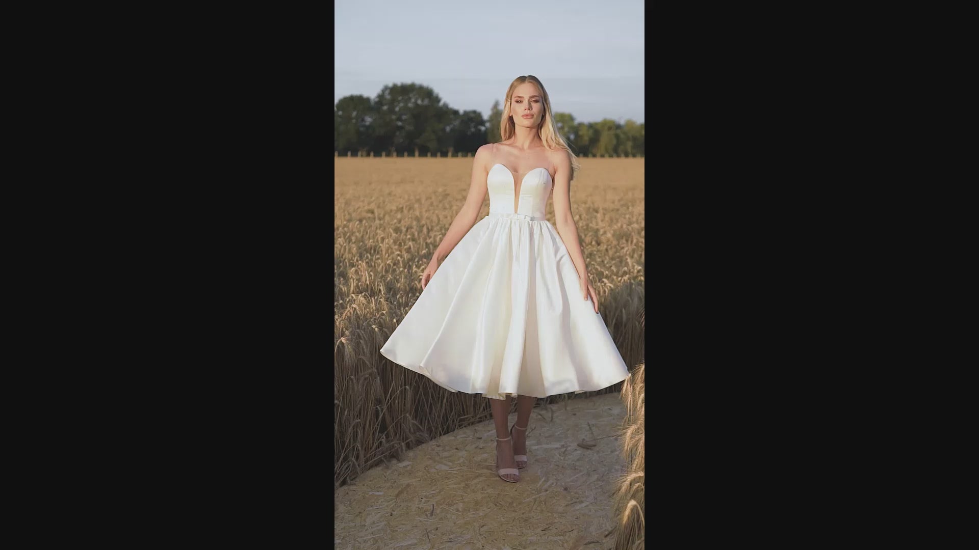 Tanvy A-line Semi-Sweetheart Ivory Wedding dress