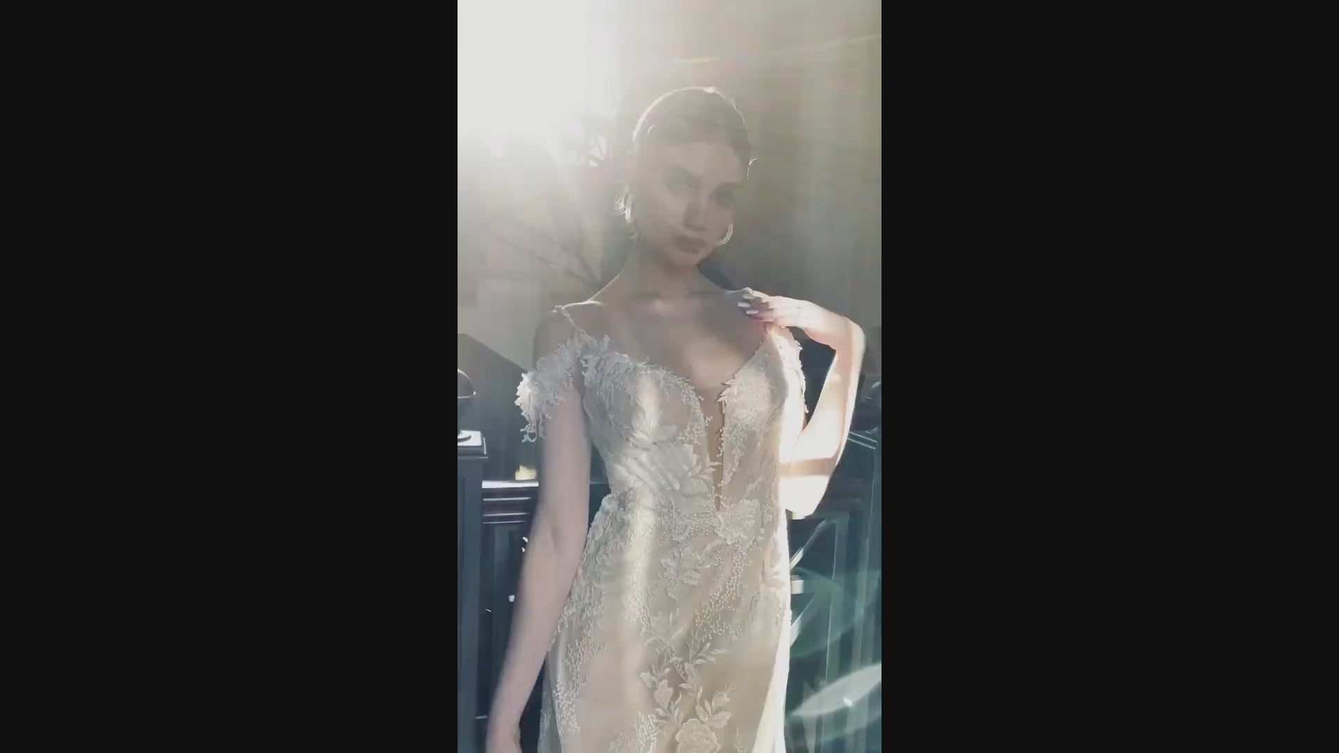 Myrtella A-line V-neck Milk Nude Wedding dress video