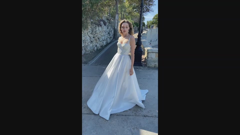 Simona A-line Sweetheart Milk Wedding dress video