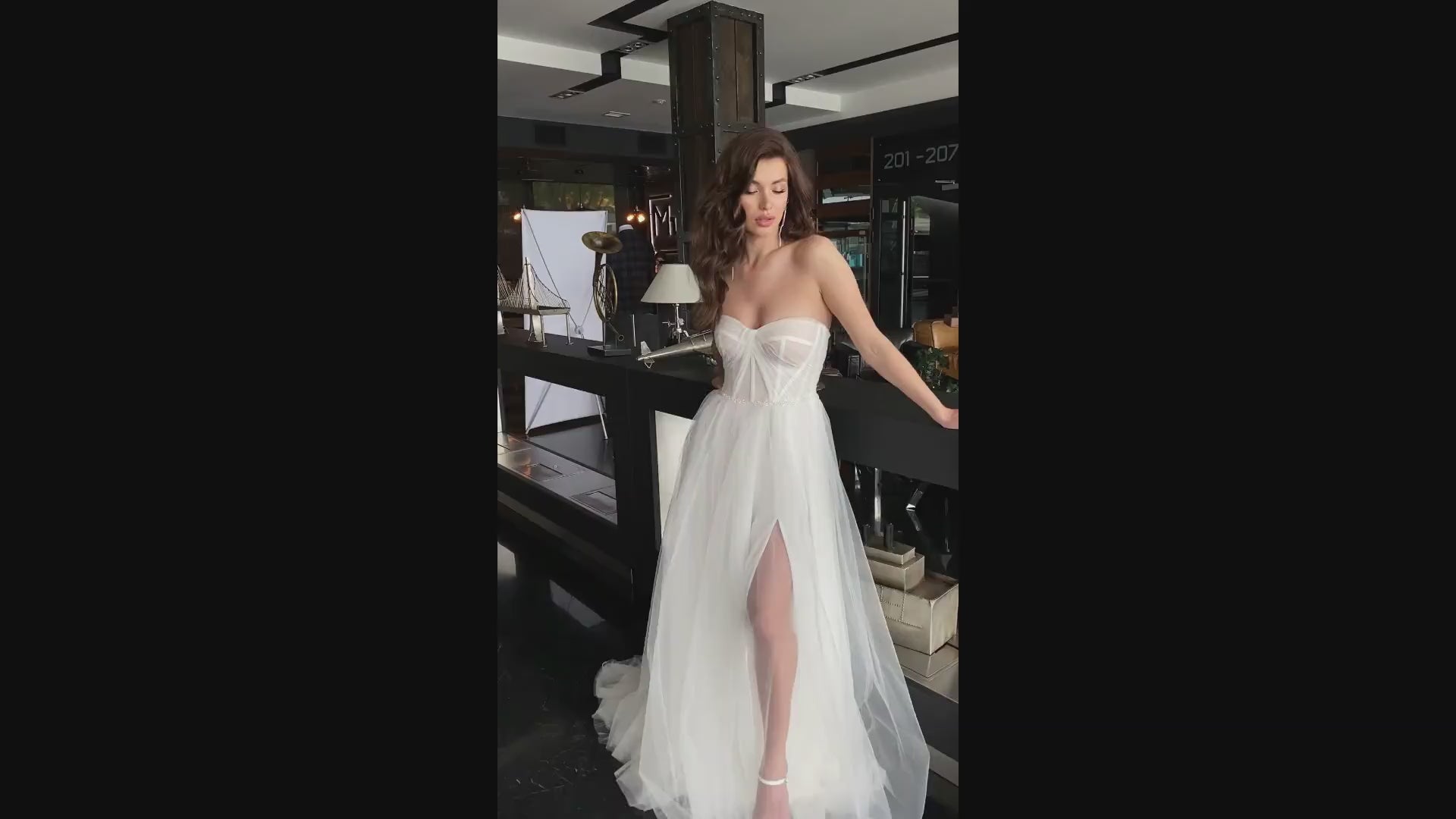 Romi A-line Sweetheart Milk Wedding dress video