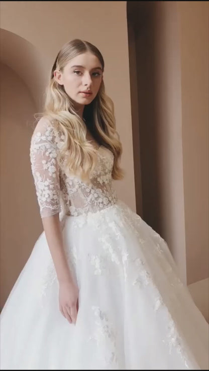 Alpina Princess/Ball Gown V-neck Milk Wedding dress