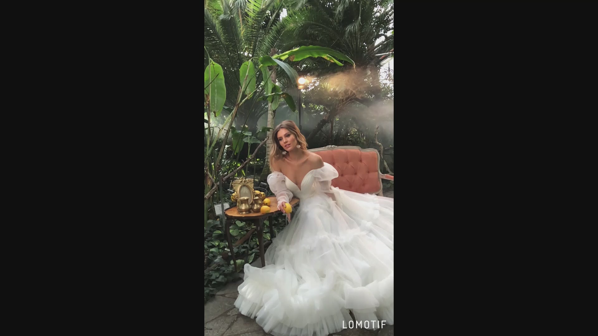 Elza A-line Off-shoulder/Drop shoulders Ivory Wedding dress video