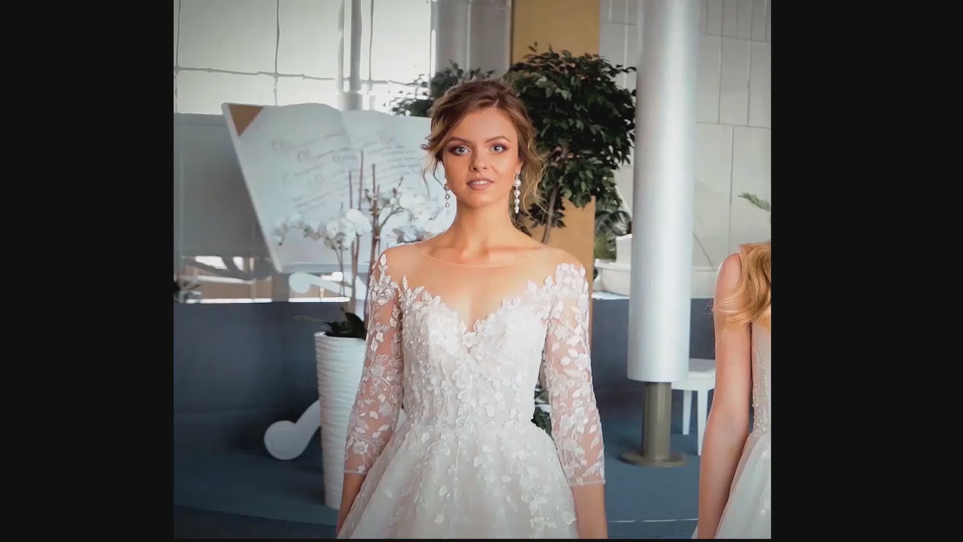 Lizzi A-line Scoop LightMilk PowderPink Wedding dress video