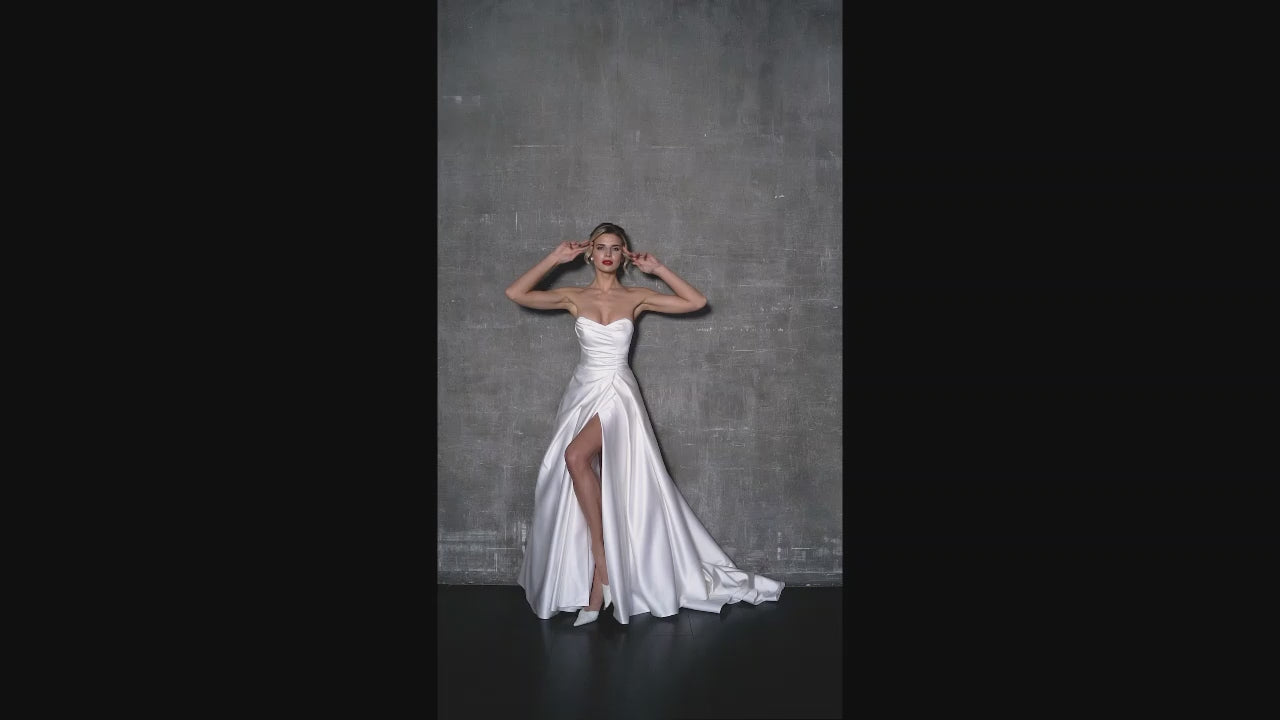 Annet A-line Sweetheart Ivory Wedding dress video