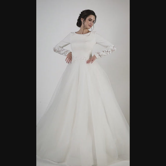 Zahra A-line Boat/Bateau Ivory Wedding dress