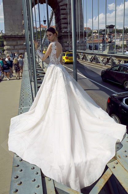 Naretta Open back A-line Long sleeve Wedding Dress Back