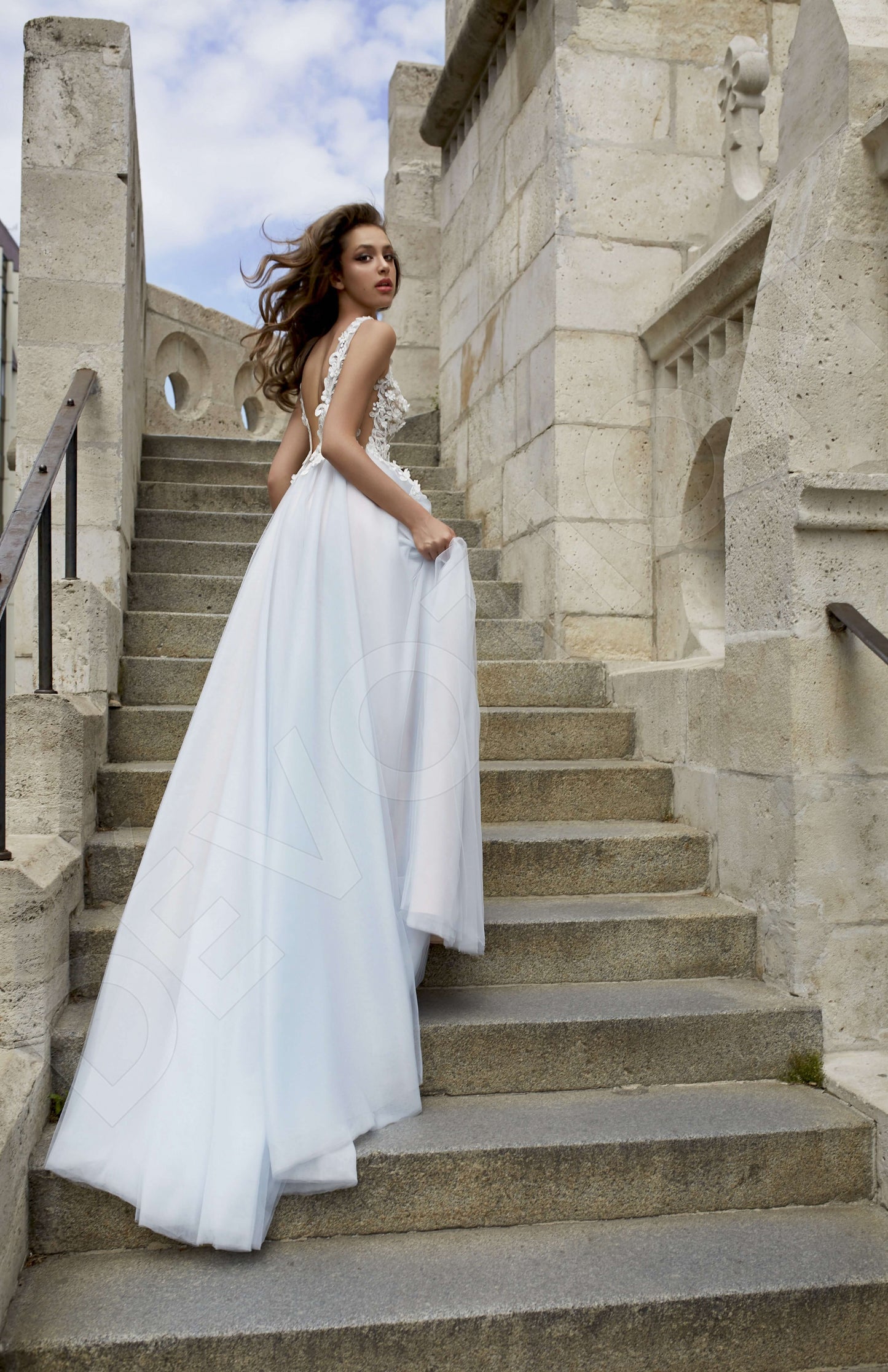 Lorimille Open back A-line Sleeveless Wedding Dress 3