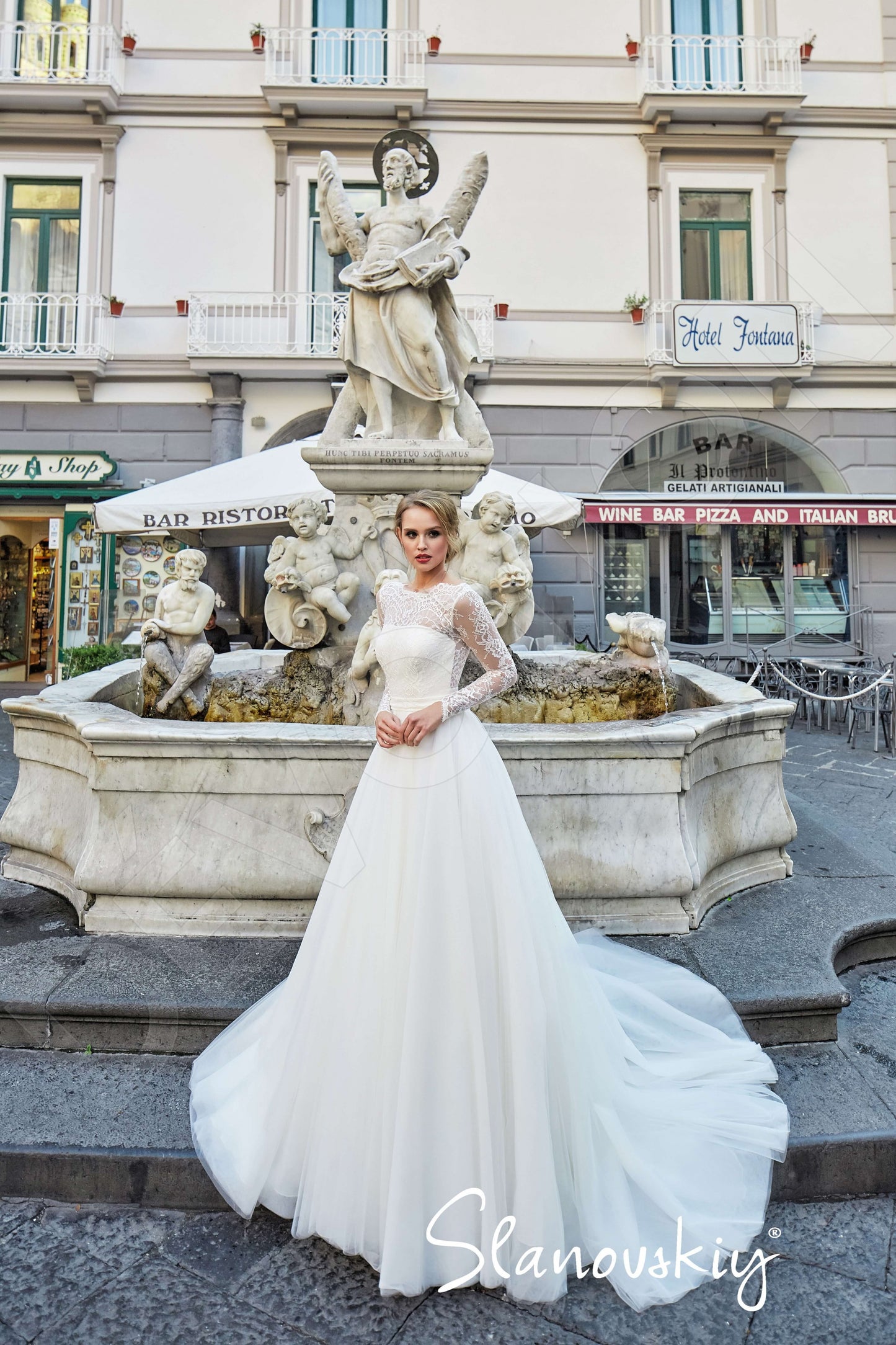 Venla Open back A-line Long sleeve Wedding Dress 4