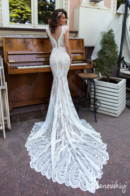 Kiona Full back Trumpet/Mermaid Sleeveless Wedding Dress Back