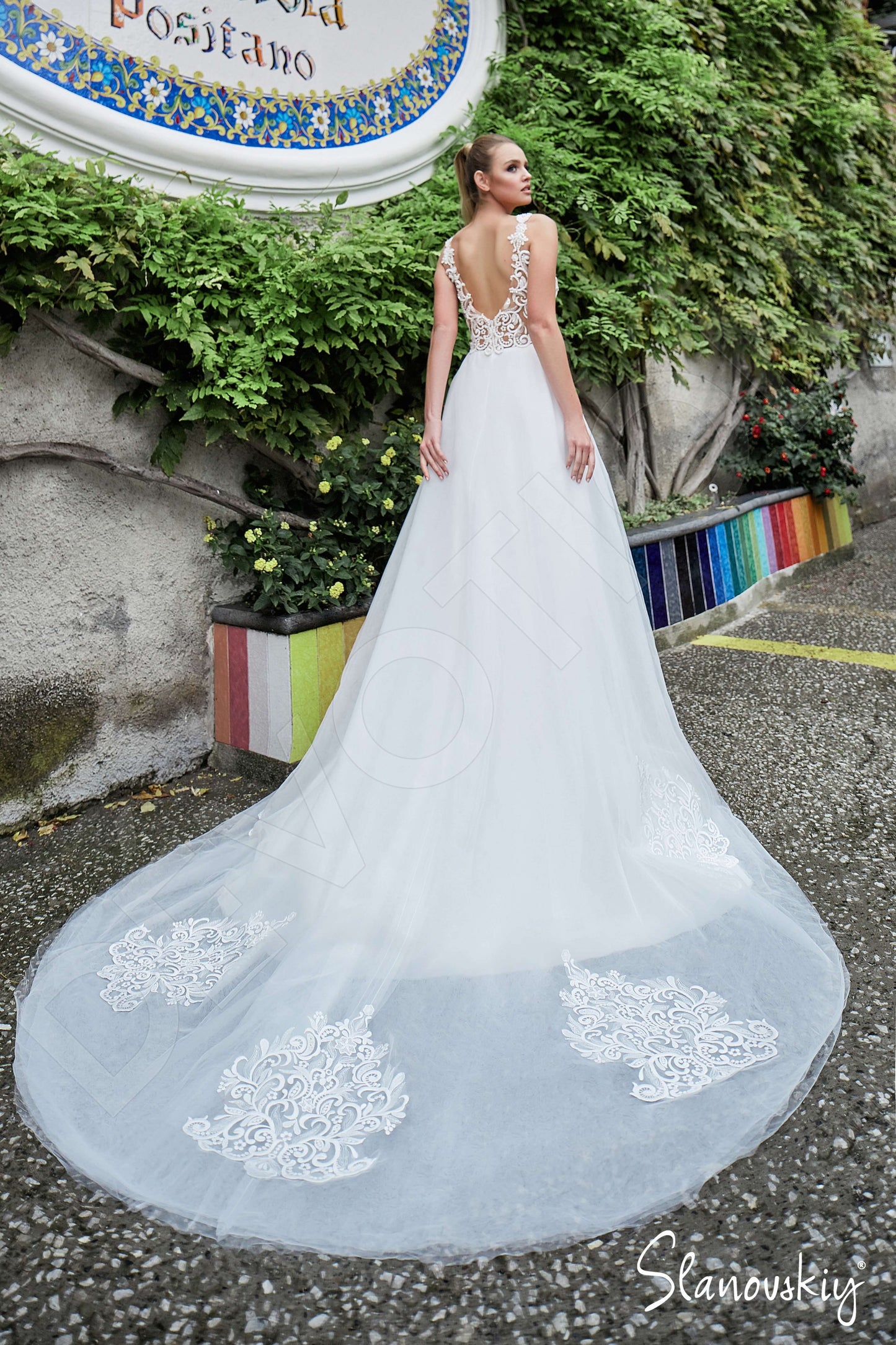 Juna Open back A-line Sleeveless Wedding Dress Back