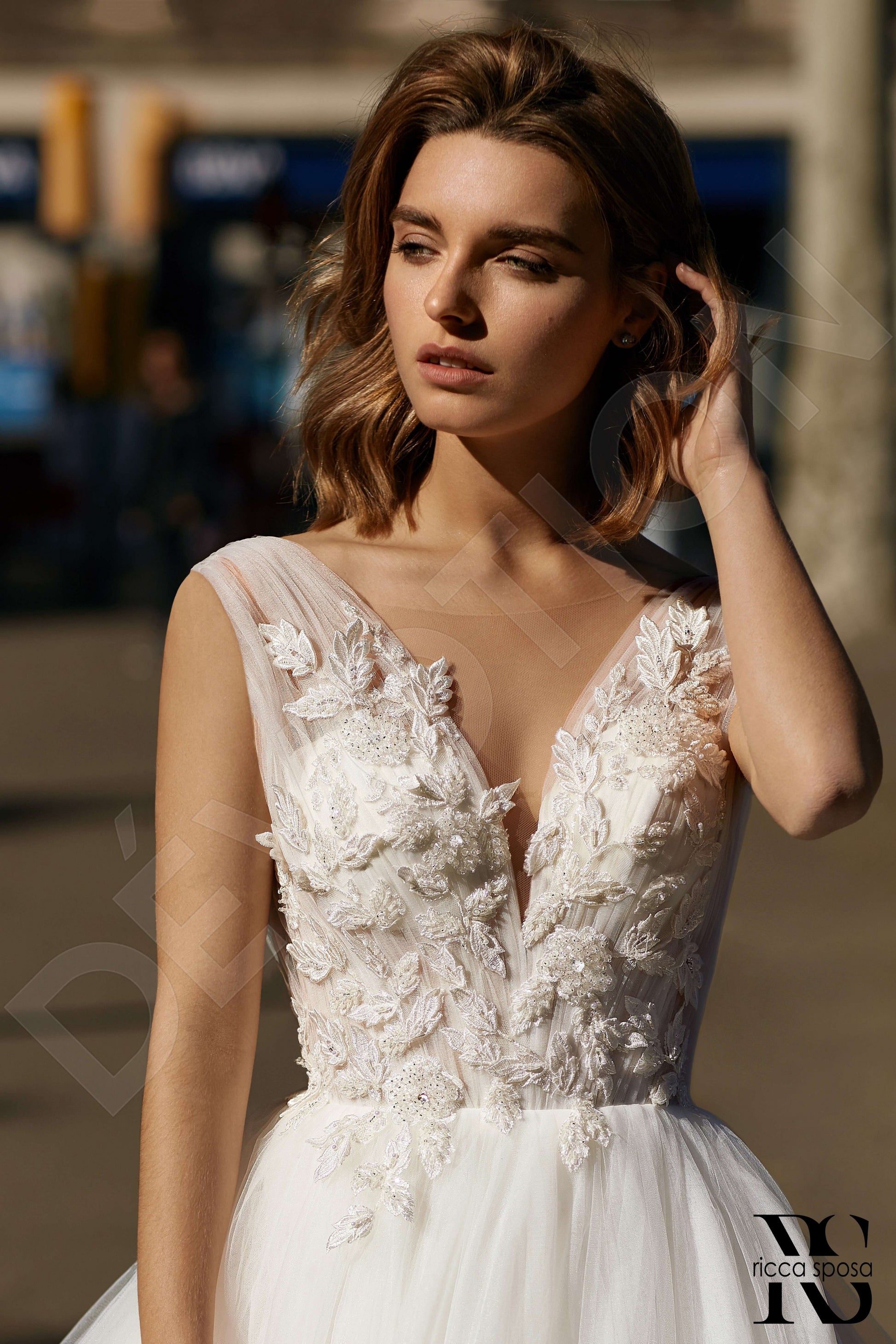 Laurie Princess/Ball Gown V-neck Ivory Wedding dress