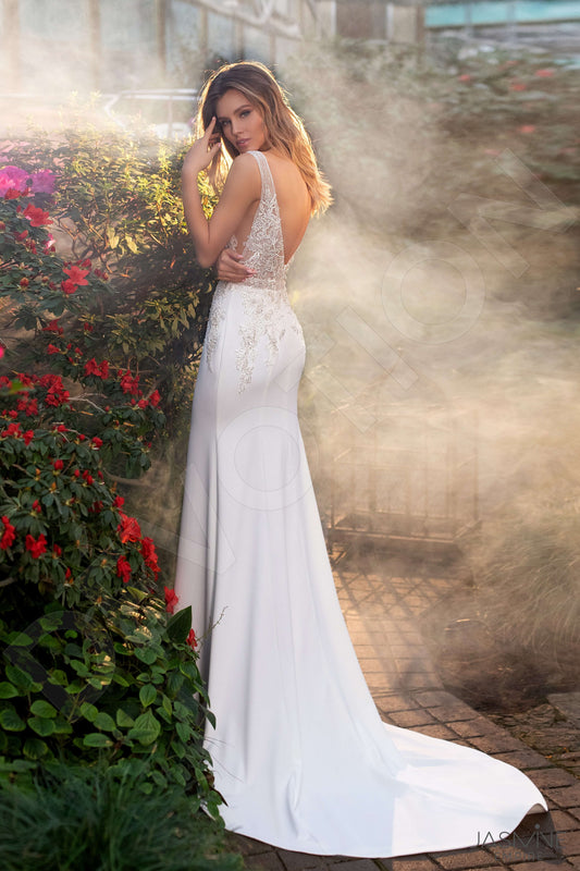 Vivia Trumpet/Mermaid V-neck Ivory Wedding dress