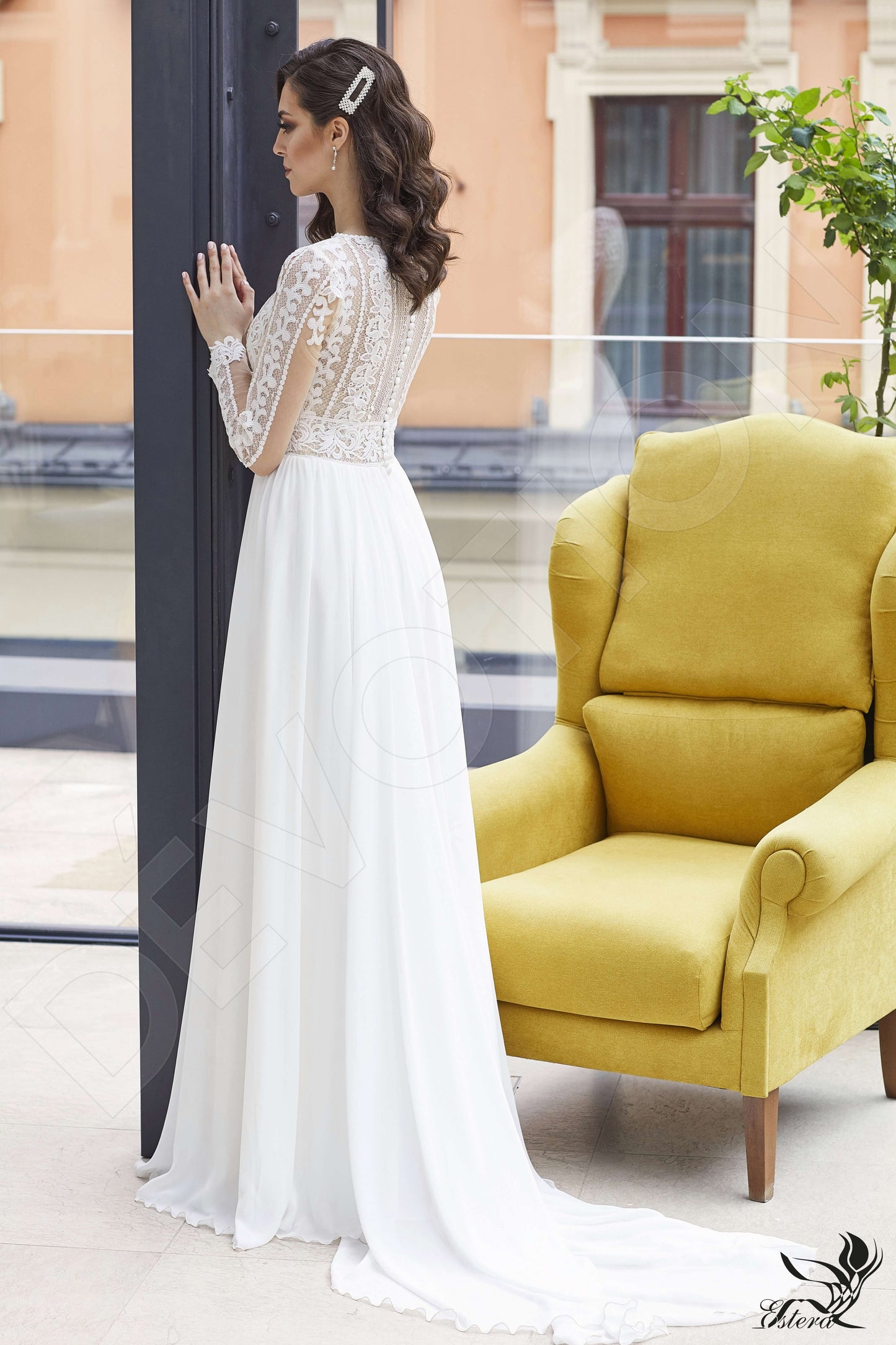Ajrin Full back A-line Long sleeve Wedding Dress Back