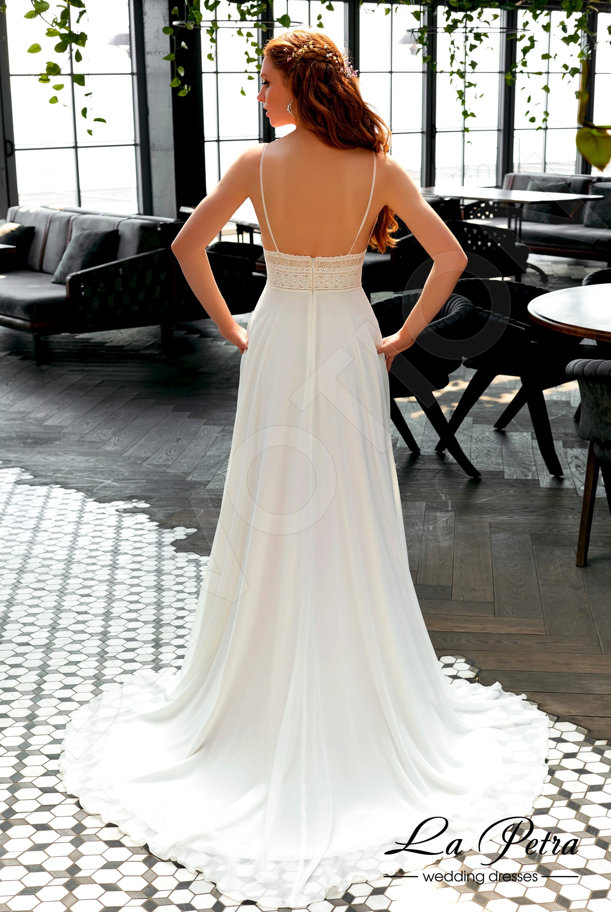 Ozara A-line V-neck Milk Nude Wedding dress