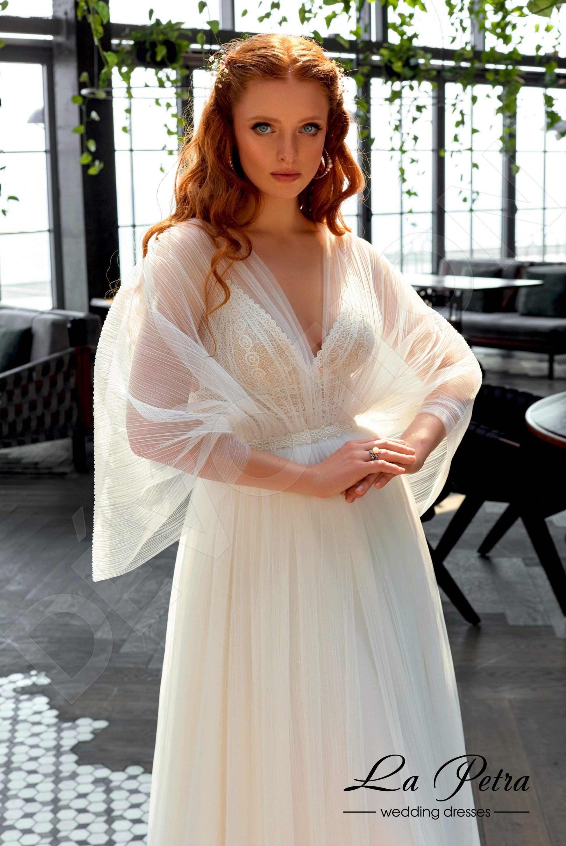 Ozara A-line V-neck Milk Nude Wedding dress
