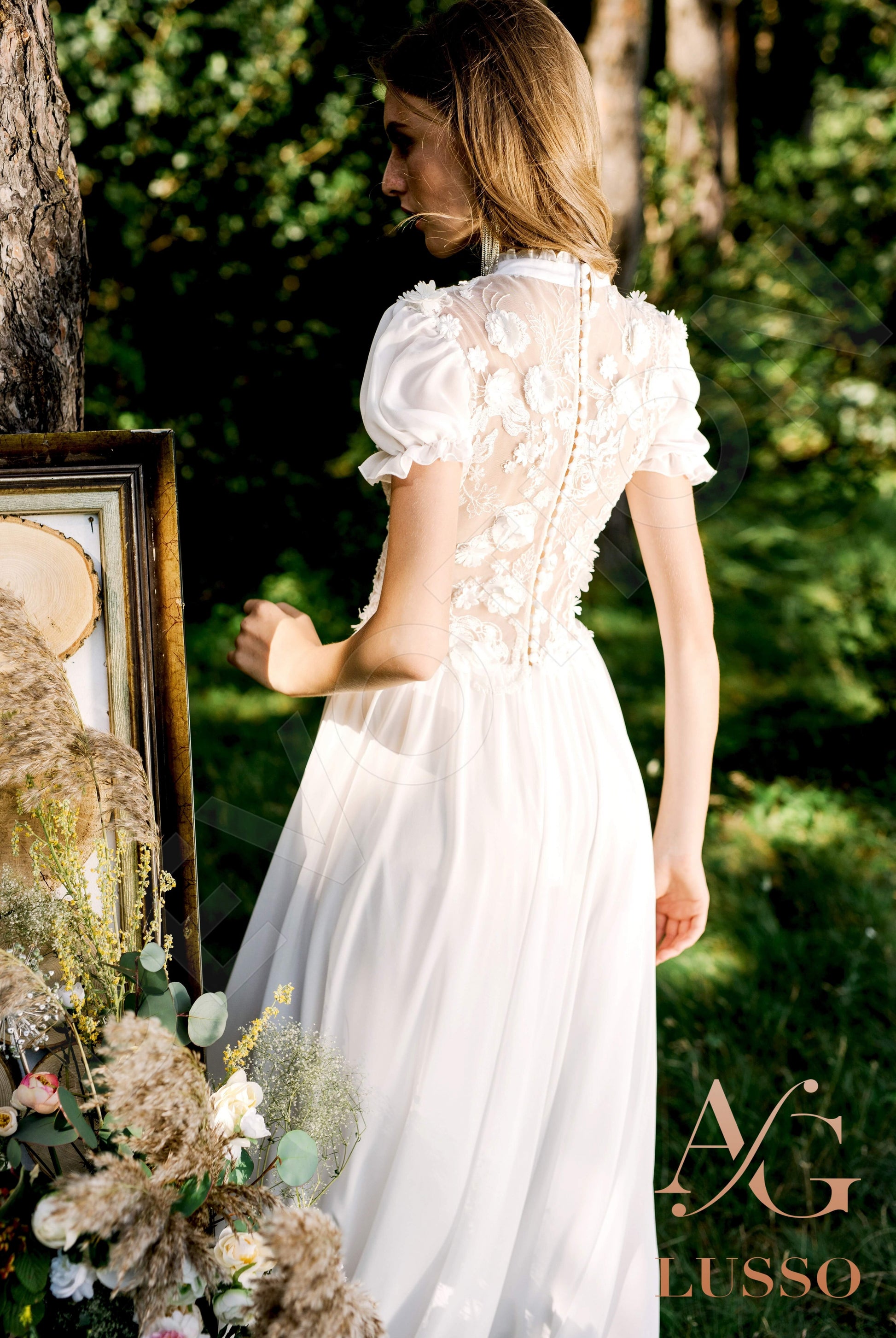 Kalinda A-line Jewel Ivory Wedding dress