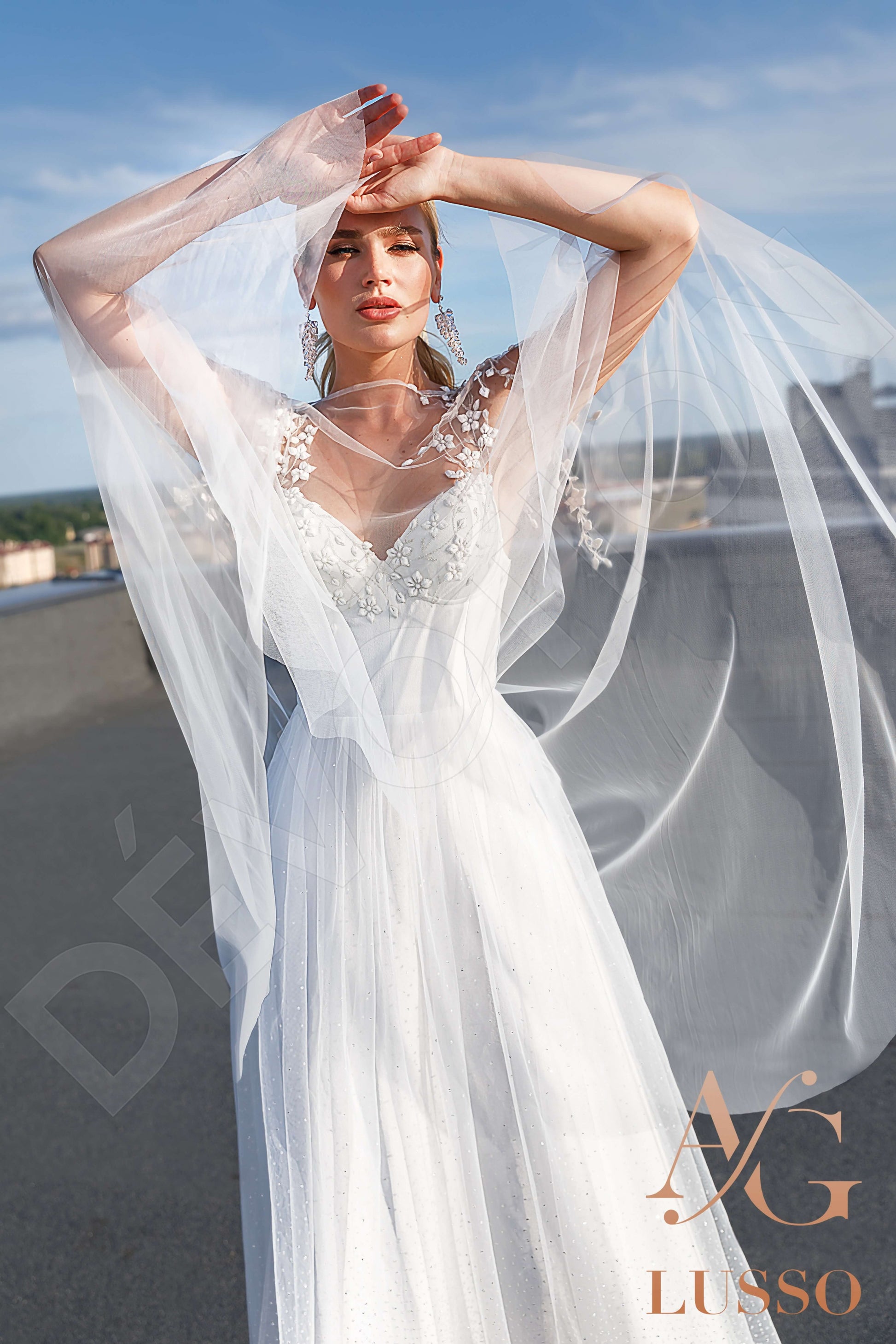 Maia A-line V-neck Ivory Wedding dress