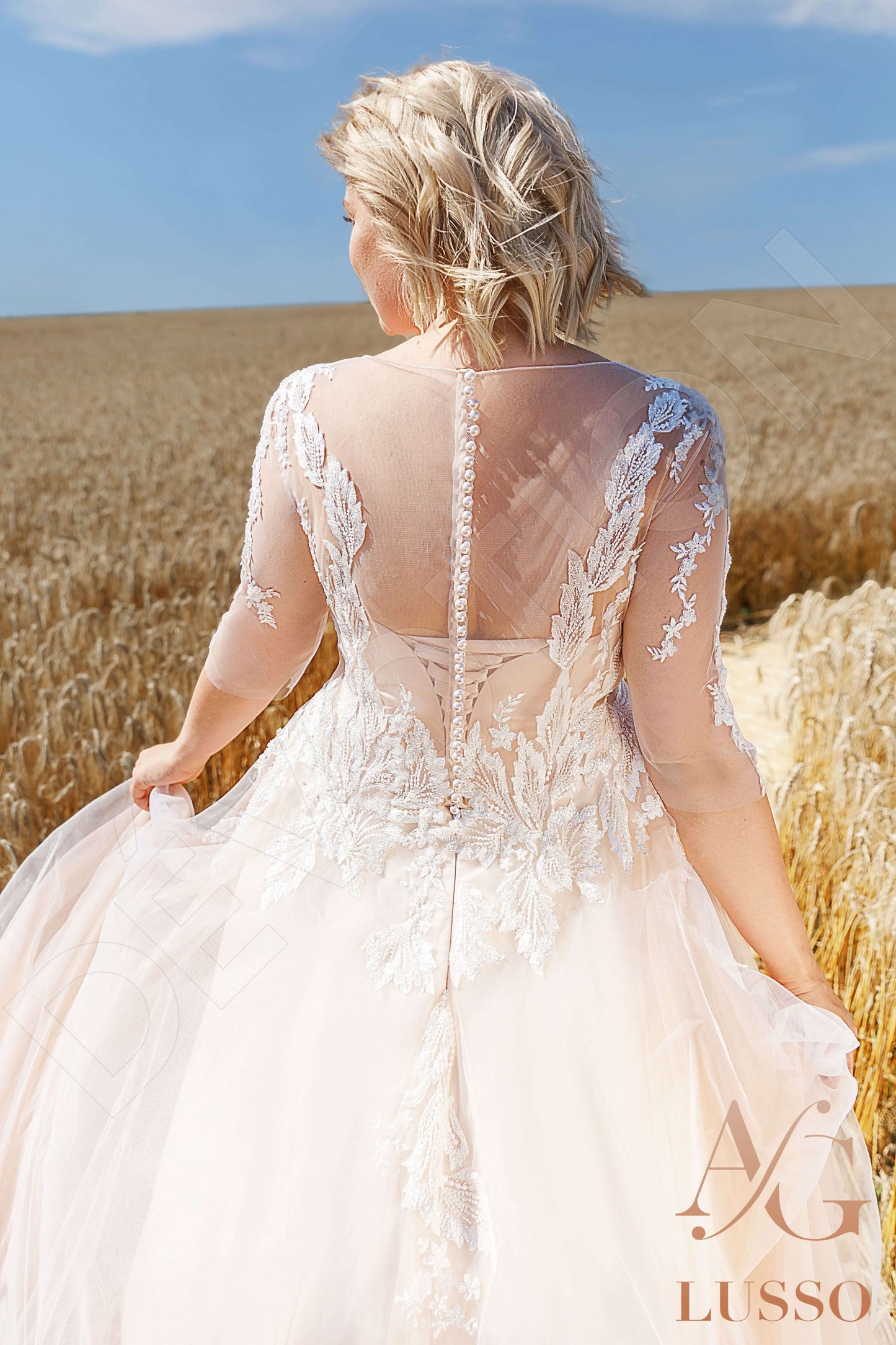 Delani Full back A-line 3/4 sleeve Wedding Dress 3