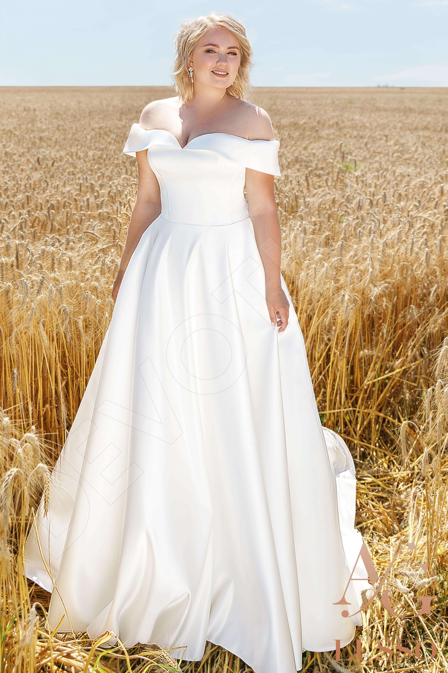 Dakotah Open back A-line Sleeveless Wedding Dress Front