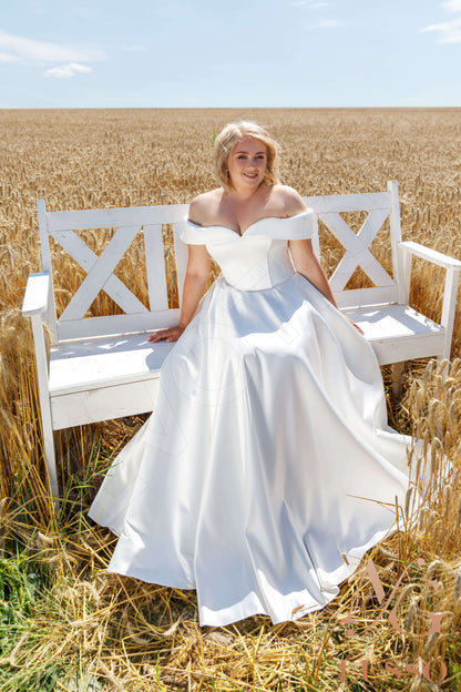Dakotah Open back A-line Sleeveless Wedding Dress 4