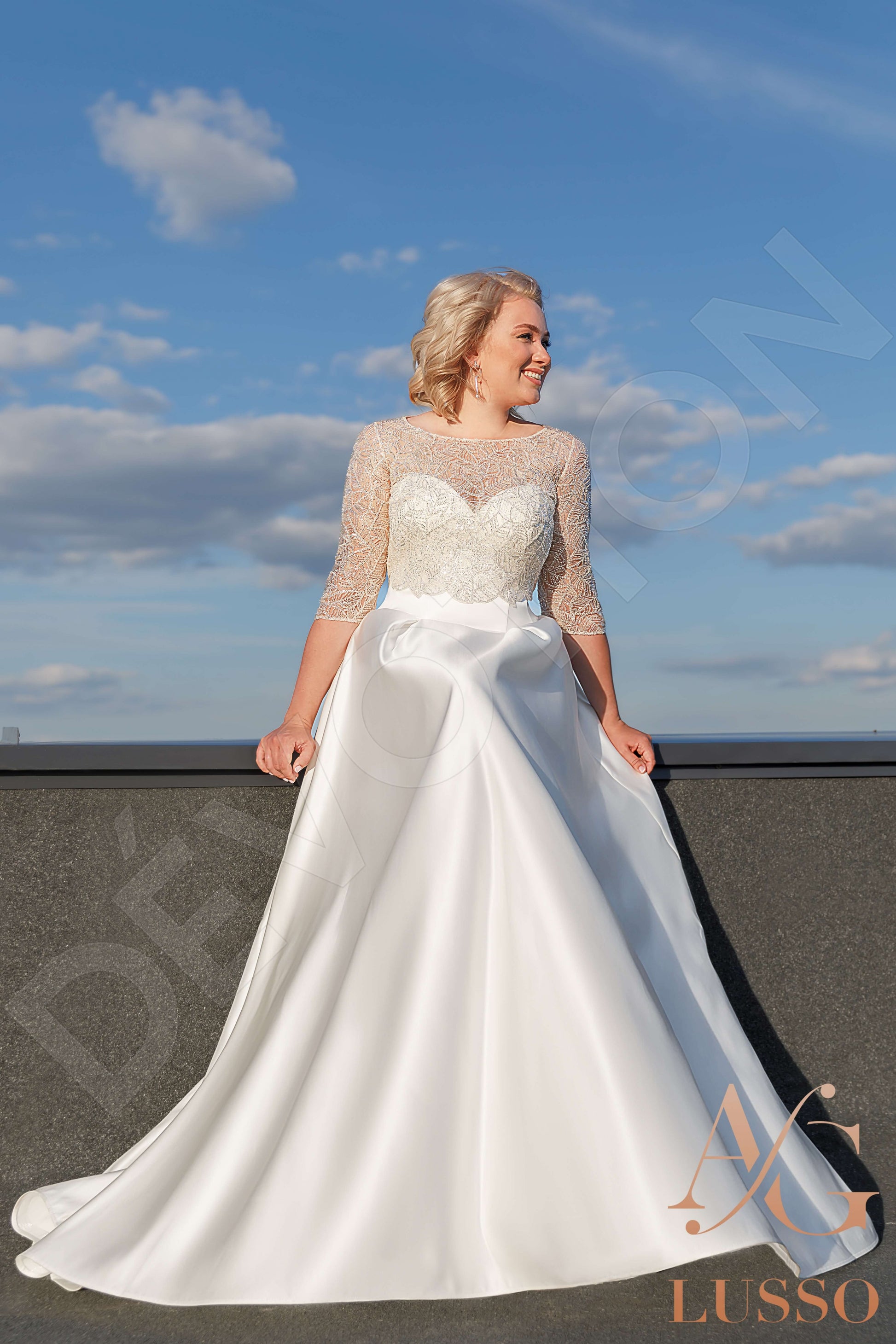 Nanea A-line Jewel Ivory Wedding dress