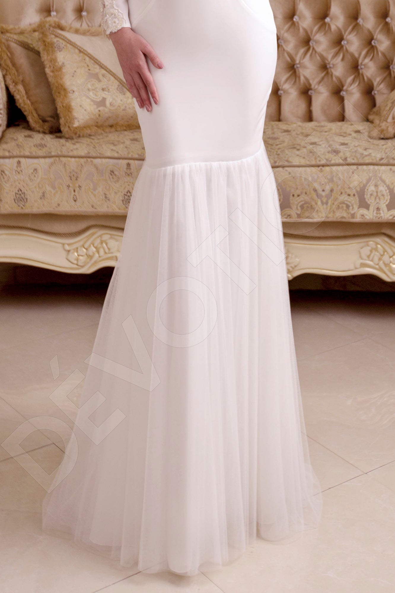 Dalida Full back Trumpet/Mermaid Long sleeve Wedding Dress 4