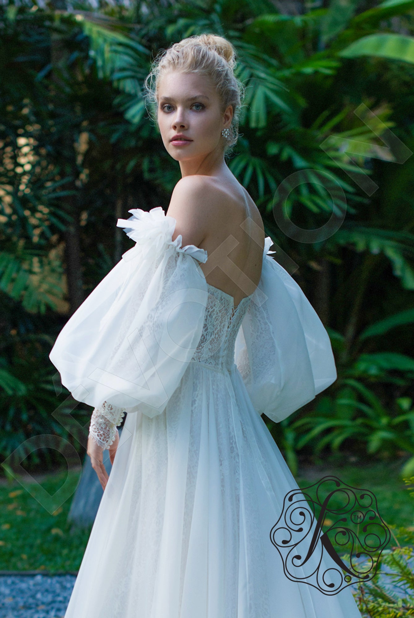 Anna-Liza A-line Sweetheart Milk Vanilla Wedding dress