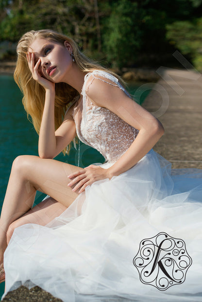 Ivalana Open back A-line Straps Wedding Dress 2