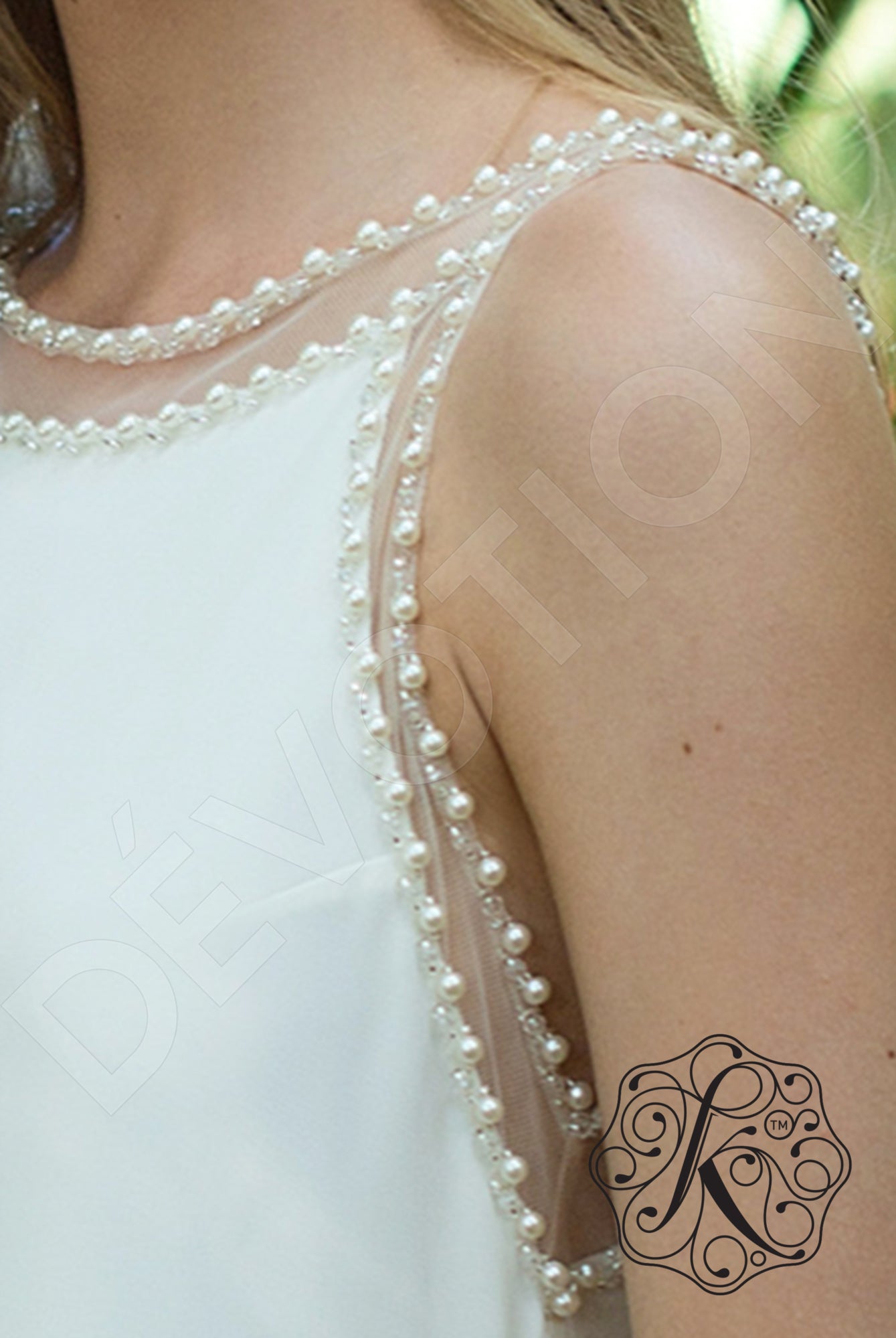 Kveilin Full back A-line Sleeveless Wedding Dress 7