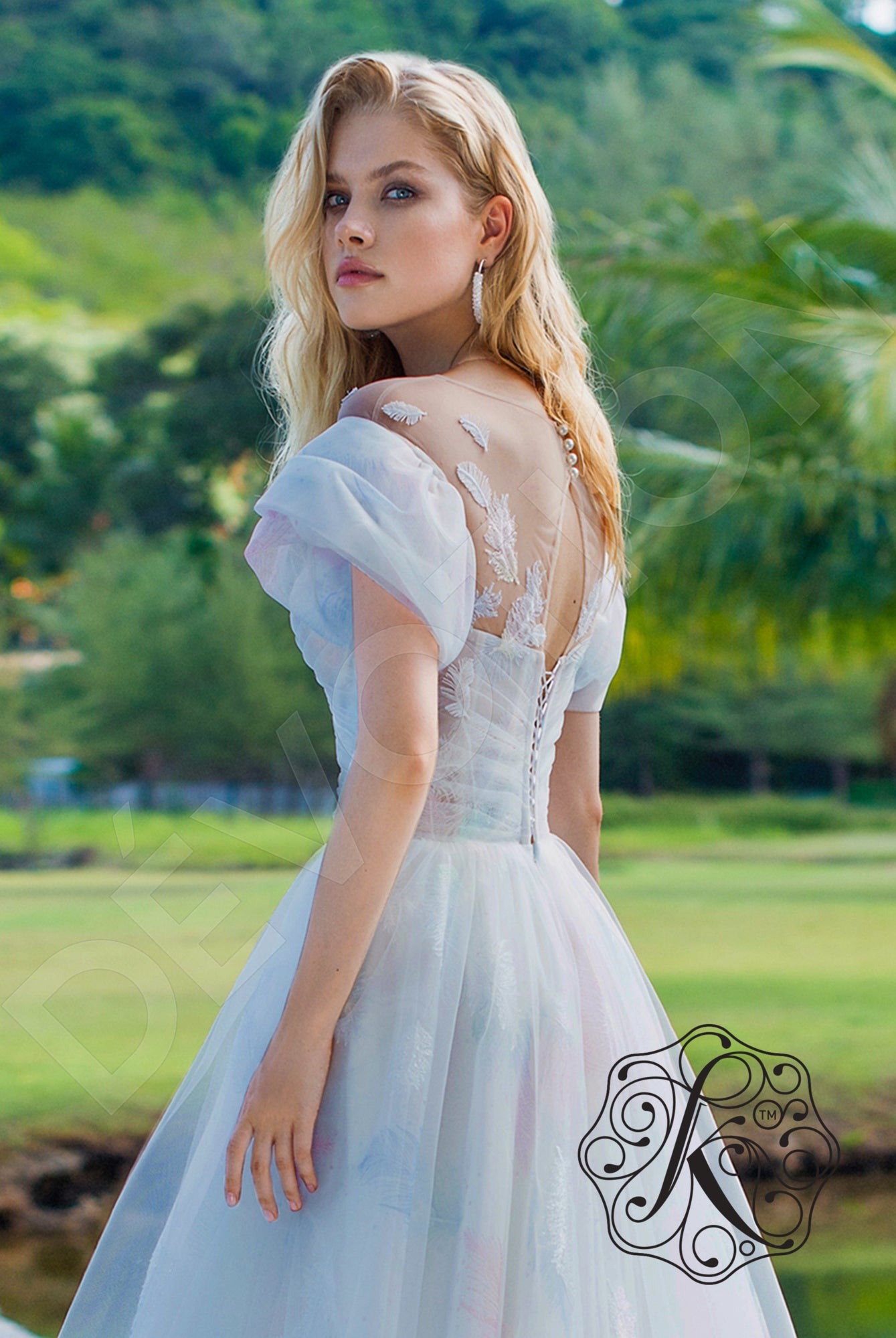 Nimfa Full back A-line Short/ Cap sleeve Wedding Dress 3