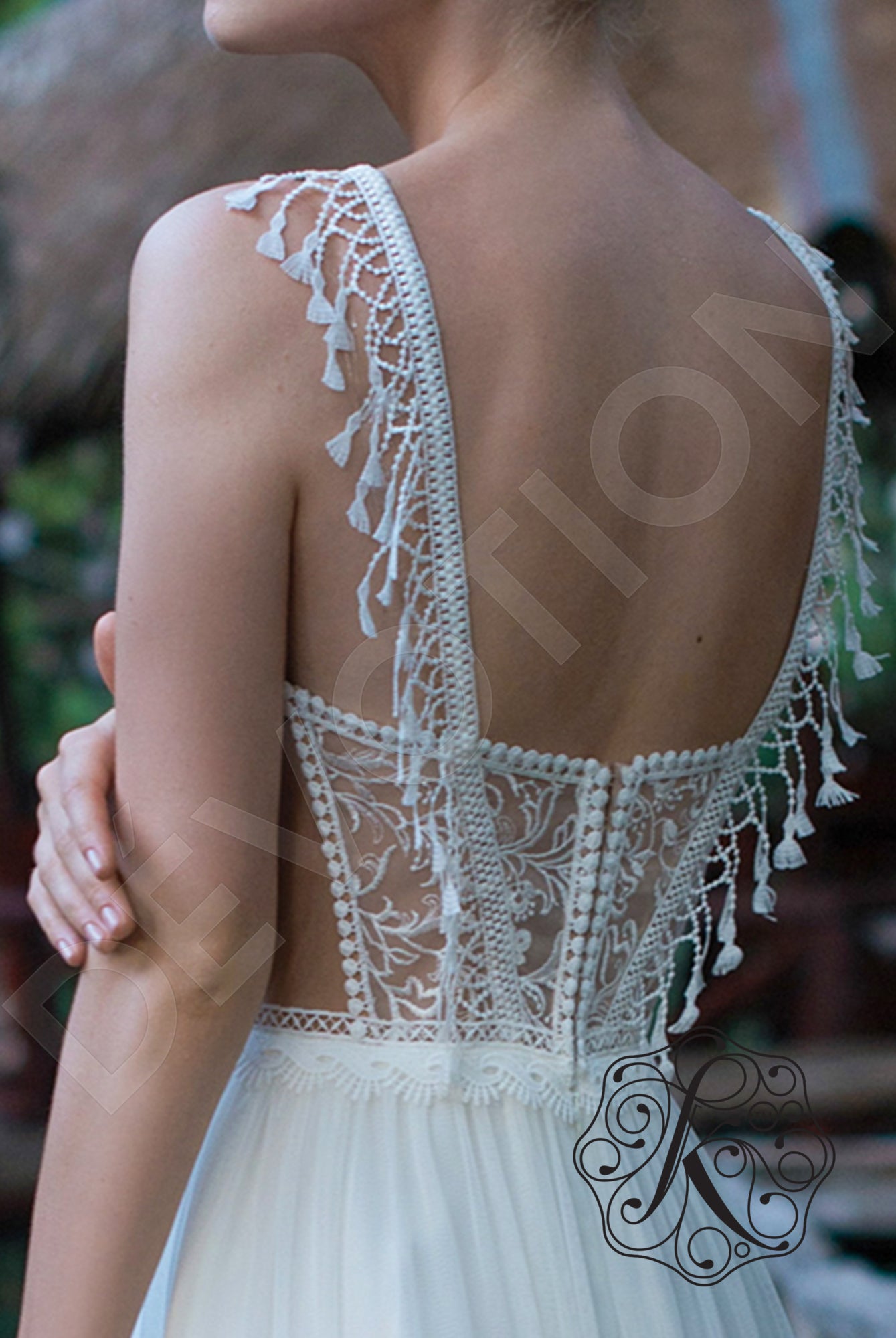 Milora Open back A-line Straps Wedding Dress 4