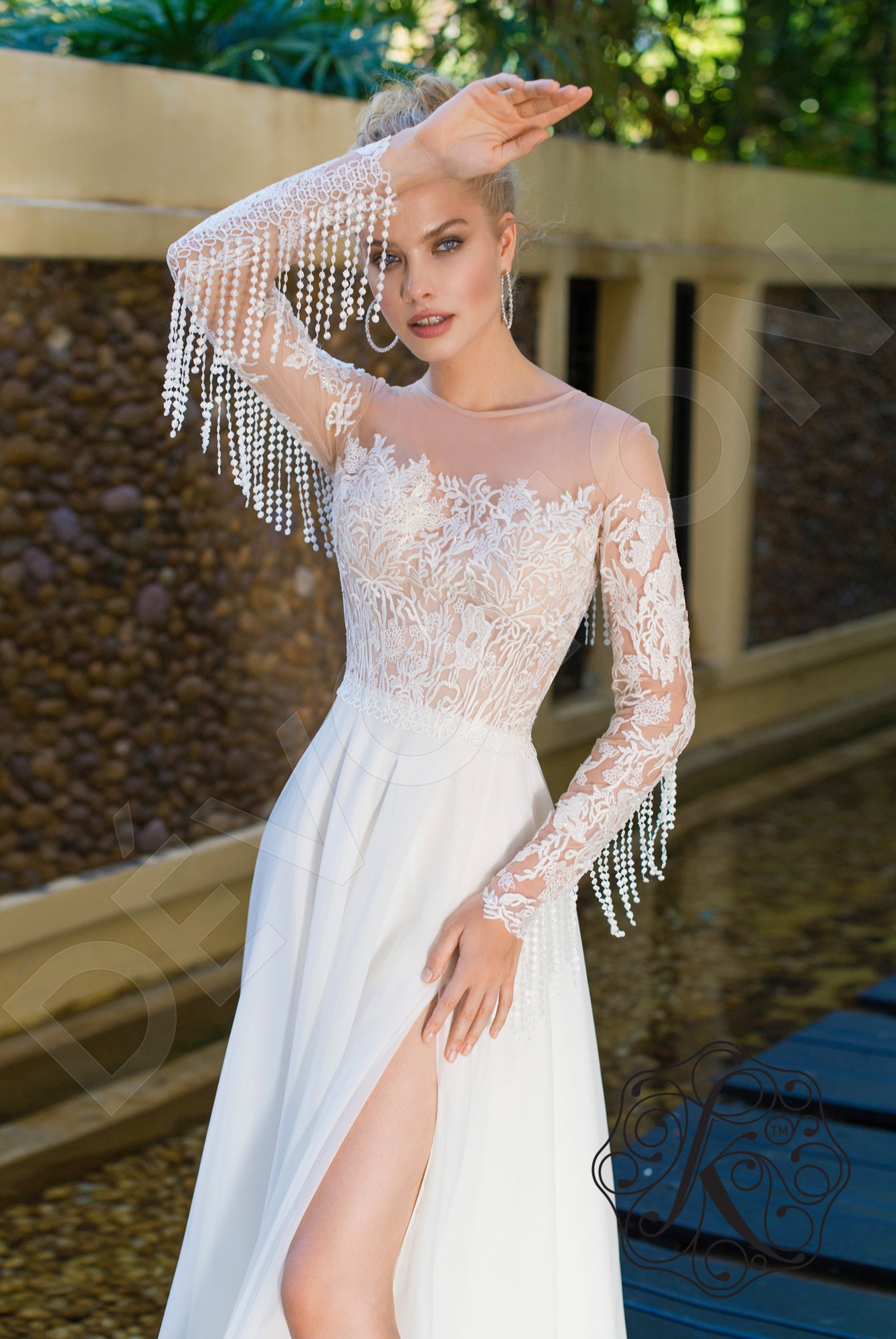 Patrisha Full back A-line Long sleeve Wedding Dress Front