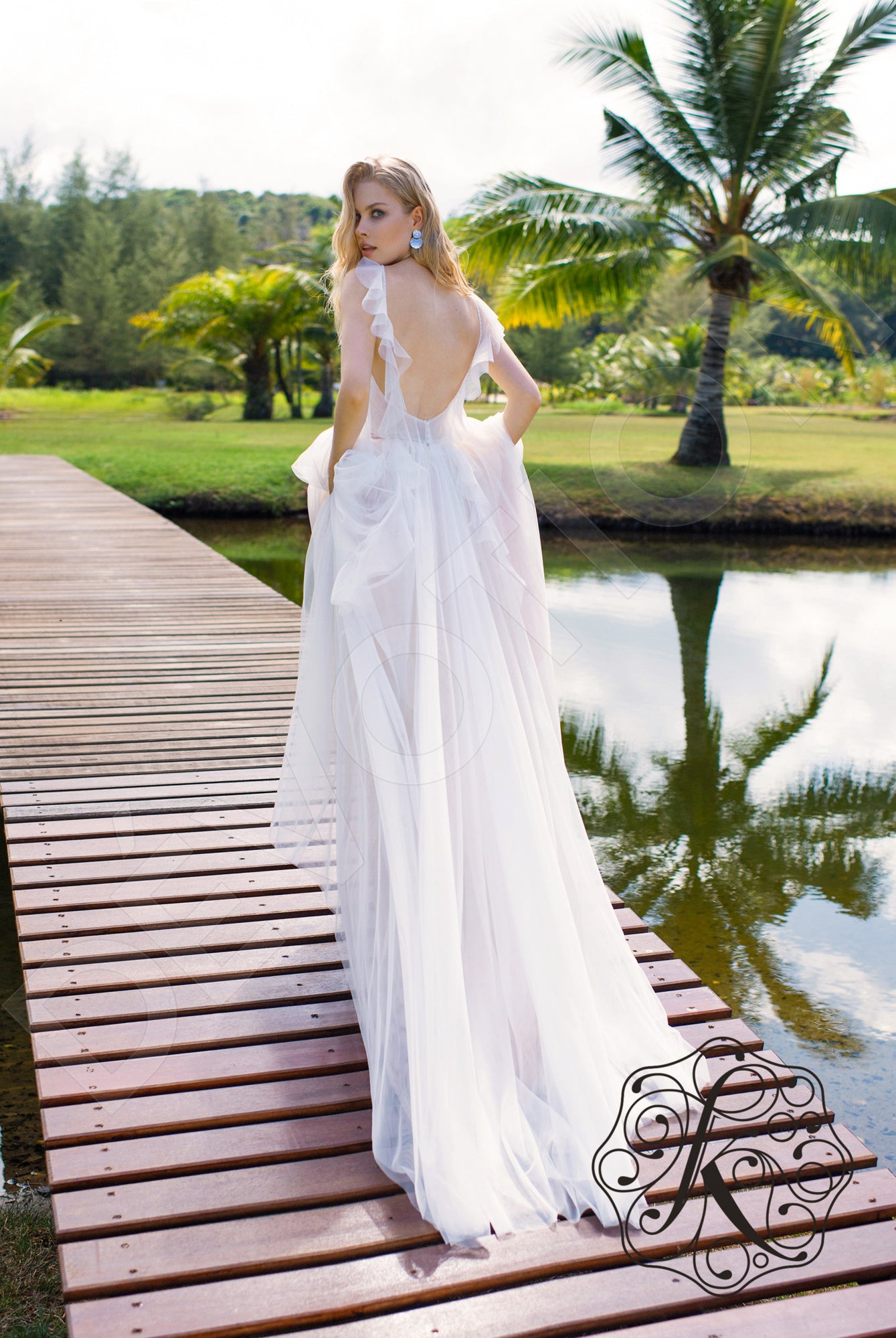 Viyra A-line Halter Milk Vanilla Wedding dress