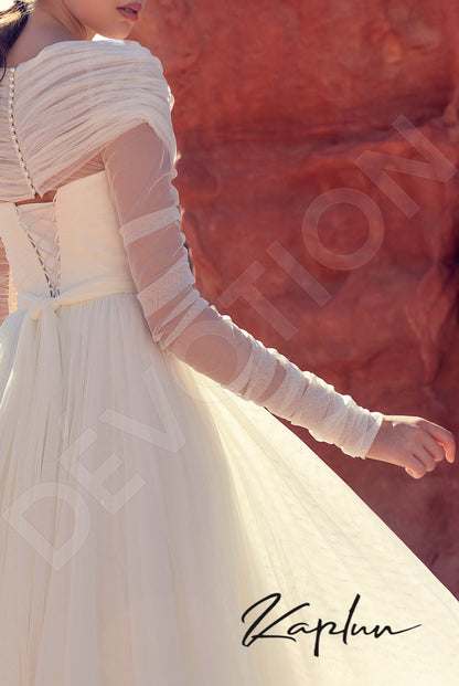 Penelopa Full back A-line Long sleeve Wedding Dress 6