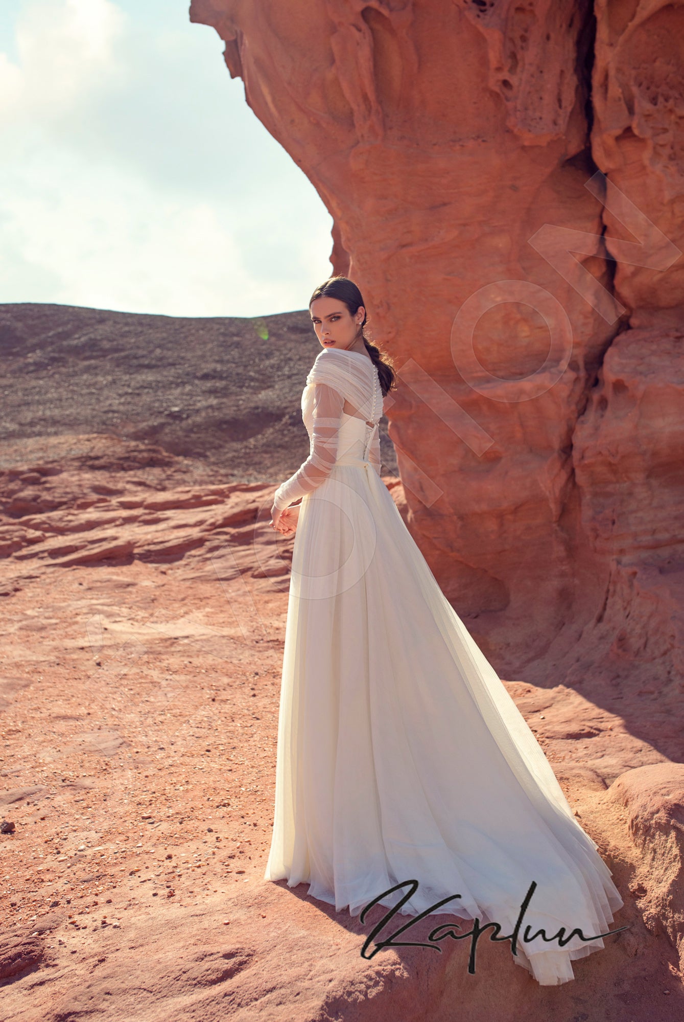 Penelopa Full back A-line Long sleeve Wedding Dress 5