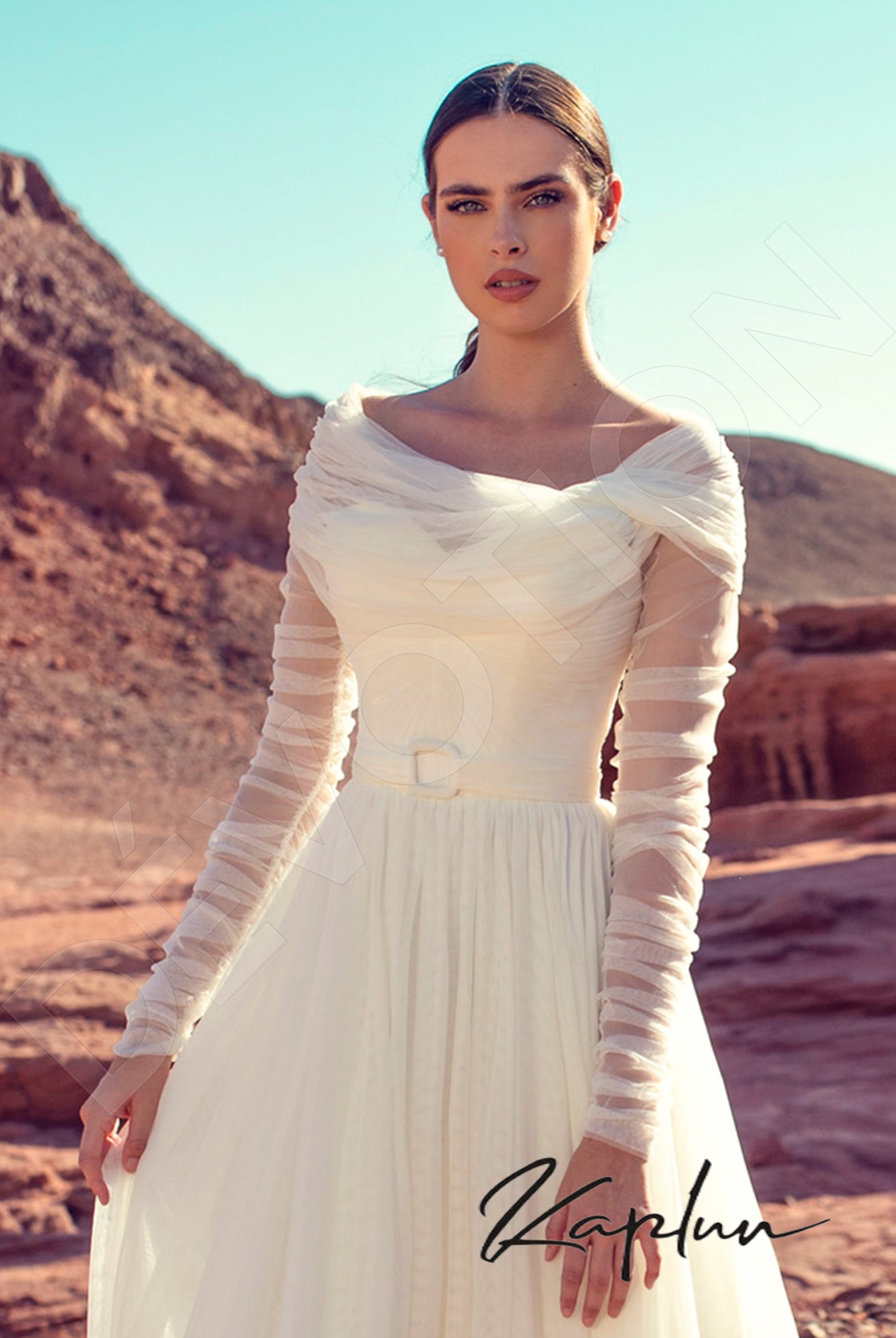Penelopa A-line Off-shoulder/Drop shoulders Milk Wedding dress