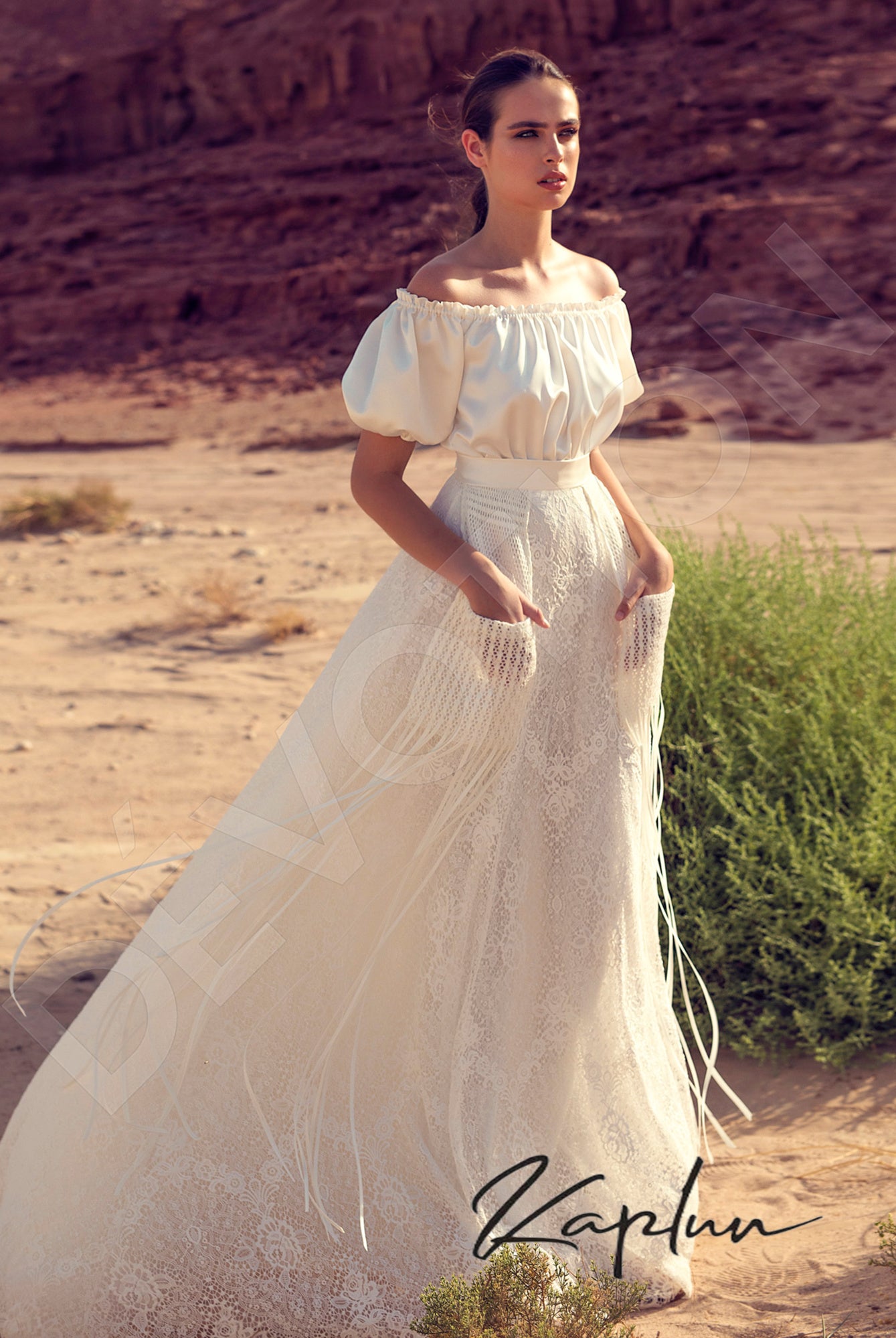 Erfia Open back A-line Short/ Cap sleeve Wedding Dress Front