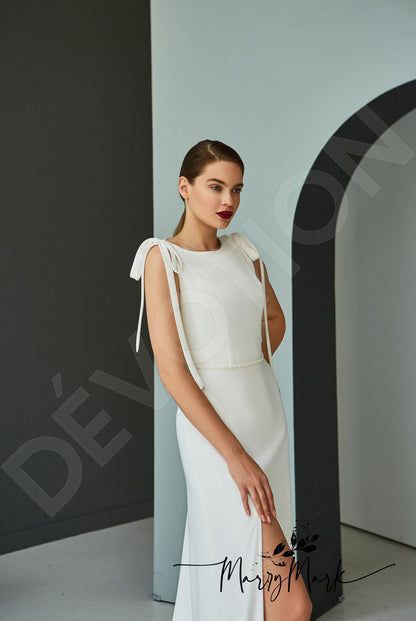 Genaya Open back A-line Detachable sleeves Wedding Dress 5