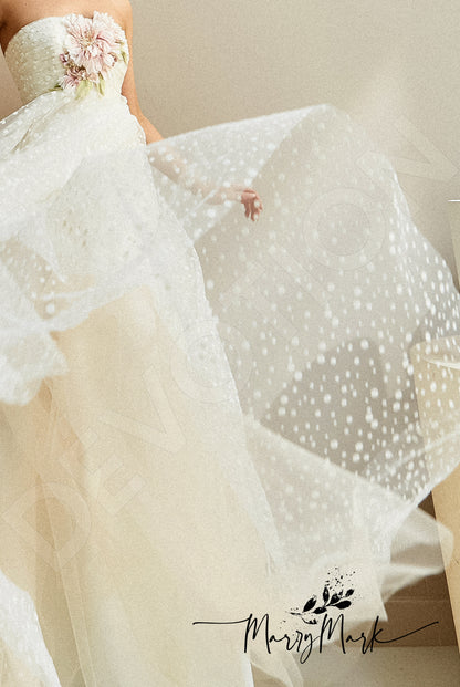 Lisma Open back A-line Strapless Wedding Dress 11