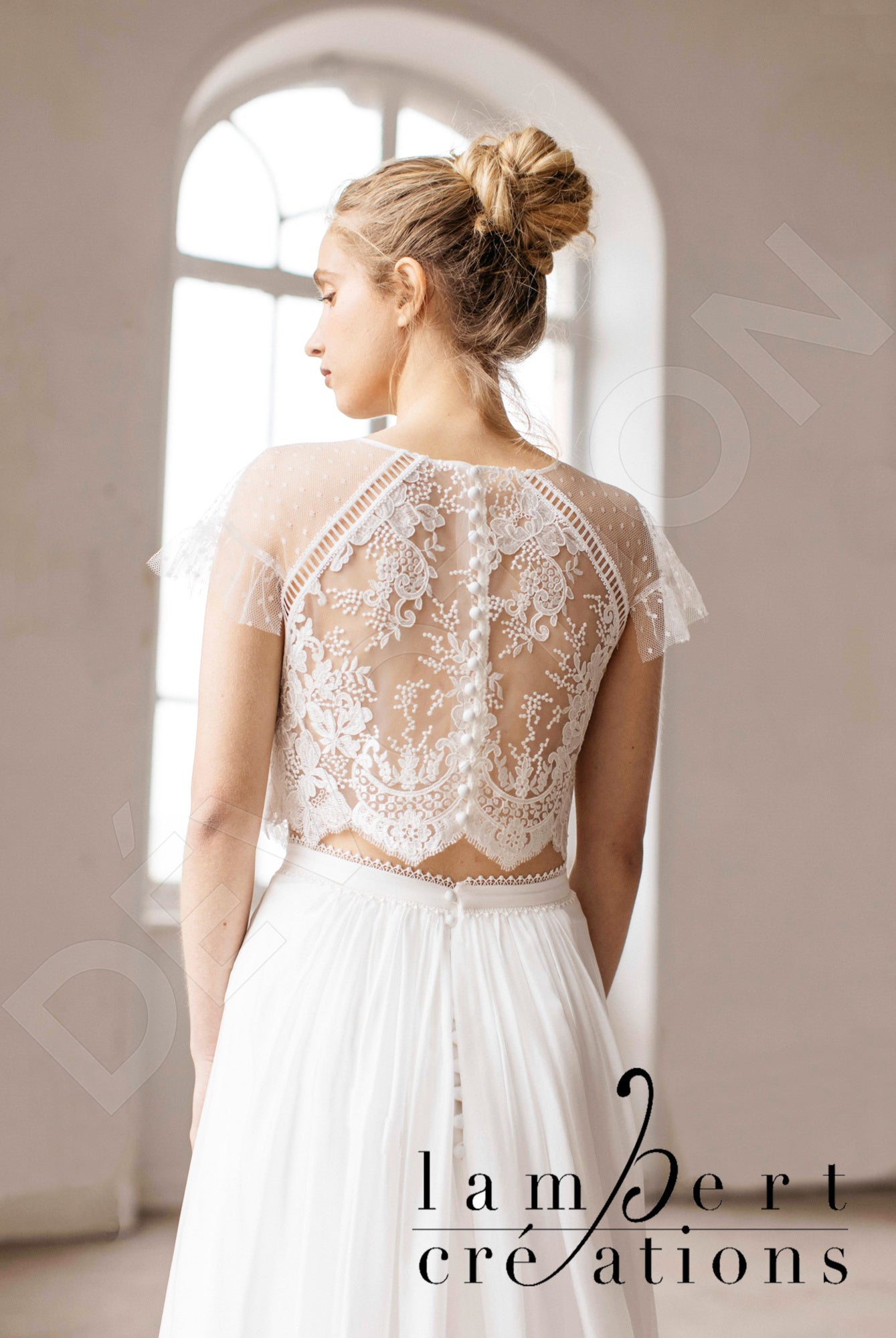 Alisée Full back A-line Short/ Cap sleeve Wedding Dress Back