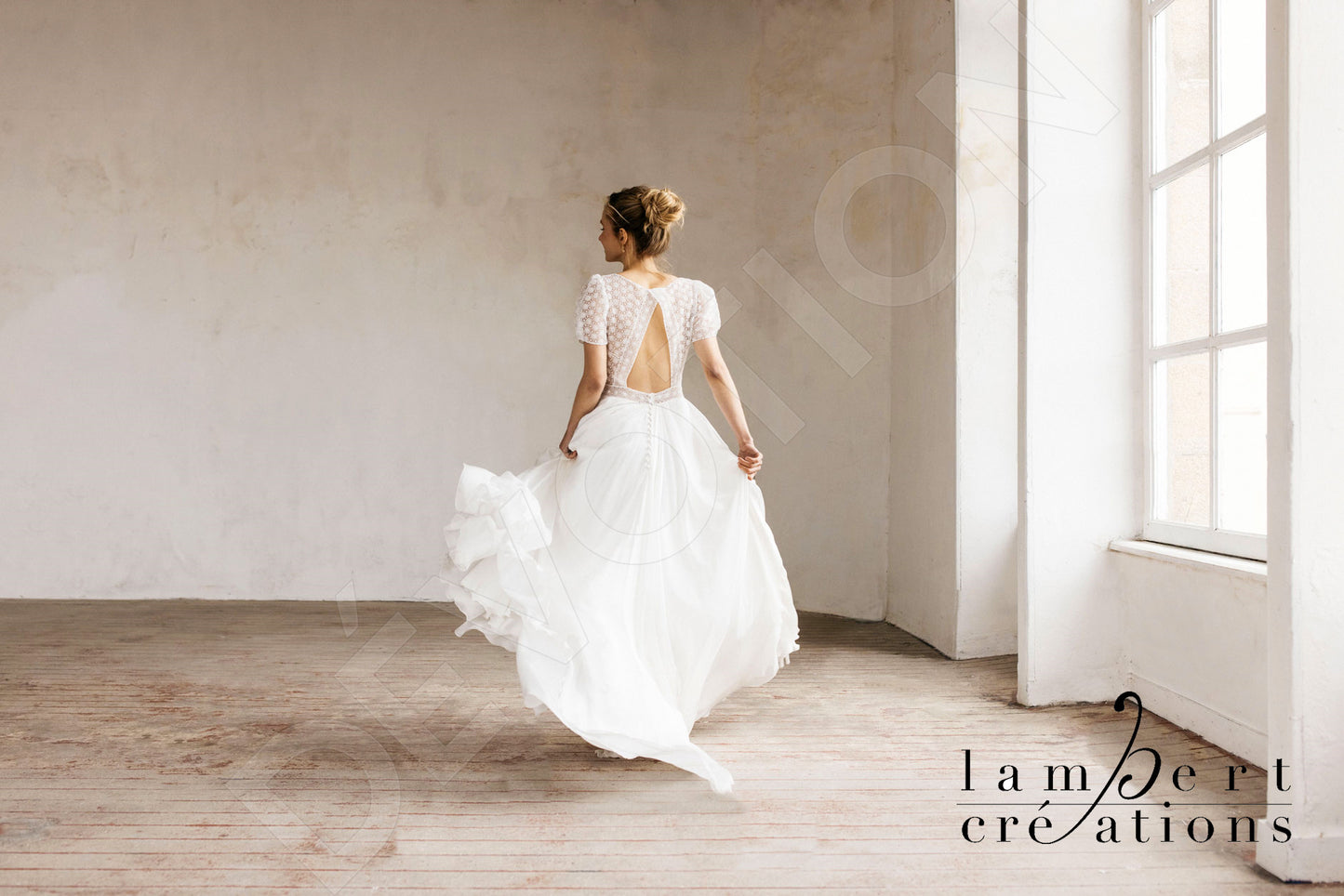 Edelweiss Open back A-line Short/ Cap sleeve Wedding Dress 9