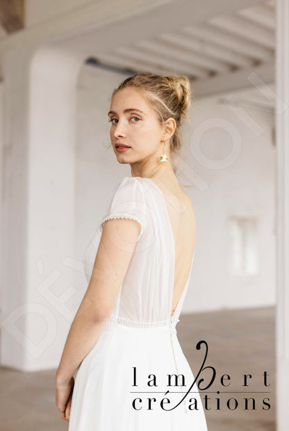 Envol Open back A-line Short/ Cap sleeve Wedding Dress 3