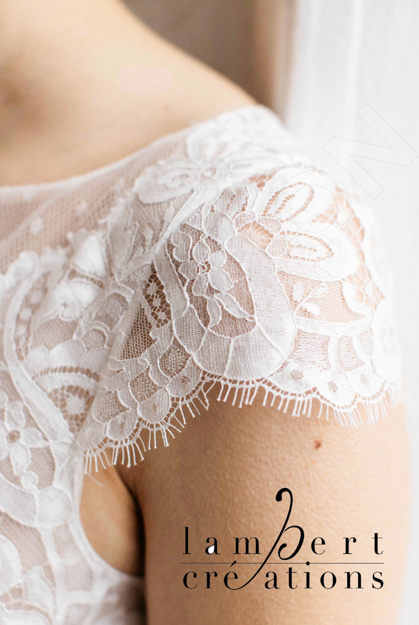 Odyssée Full back A-line Short/ Cap sleeve Wedding Dress 4