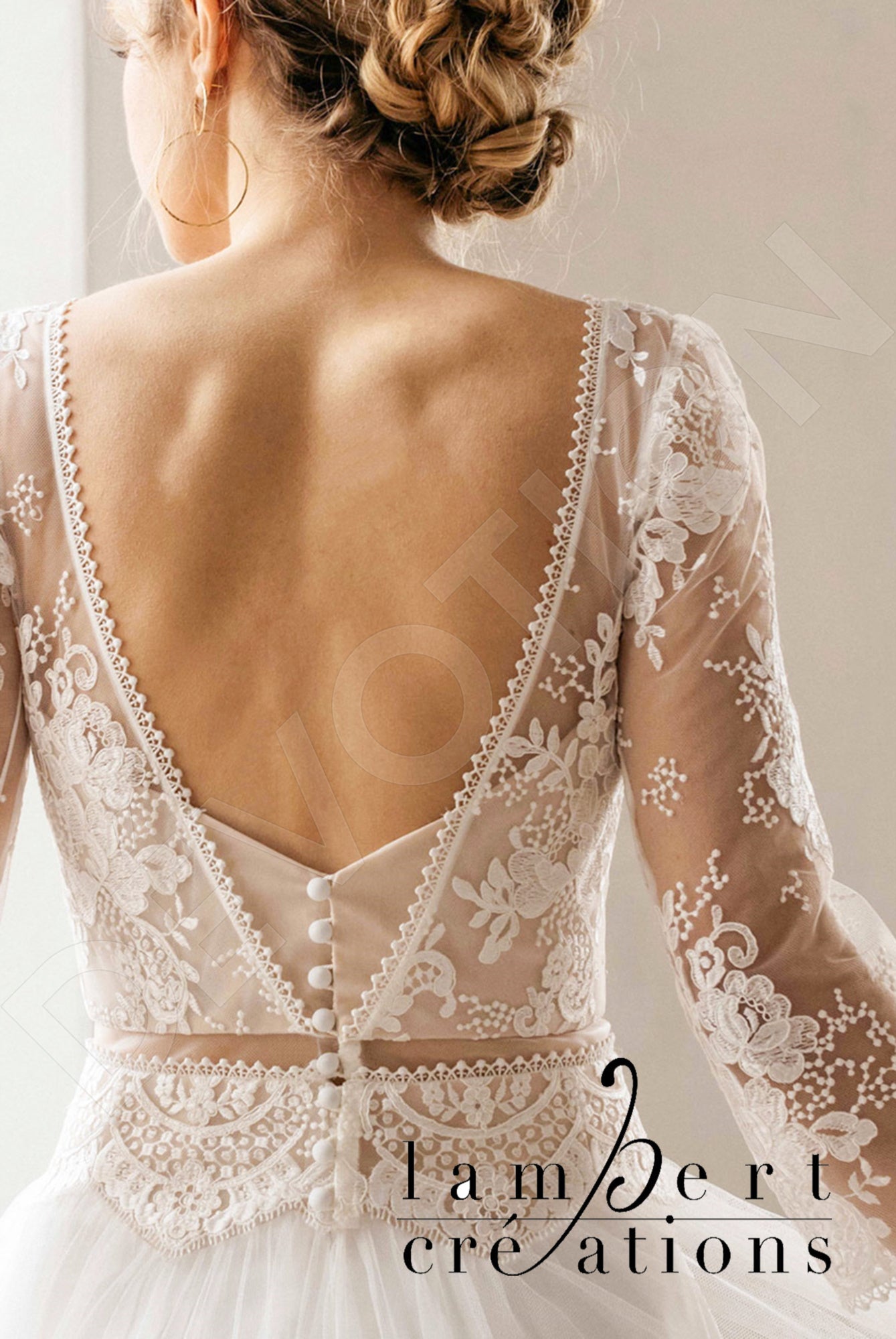 Phoenix Open back A-line 3/4 sleeve Wedding Dress 3