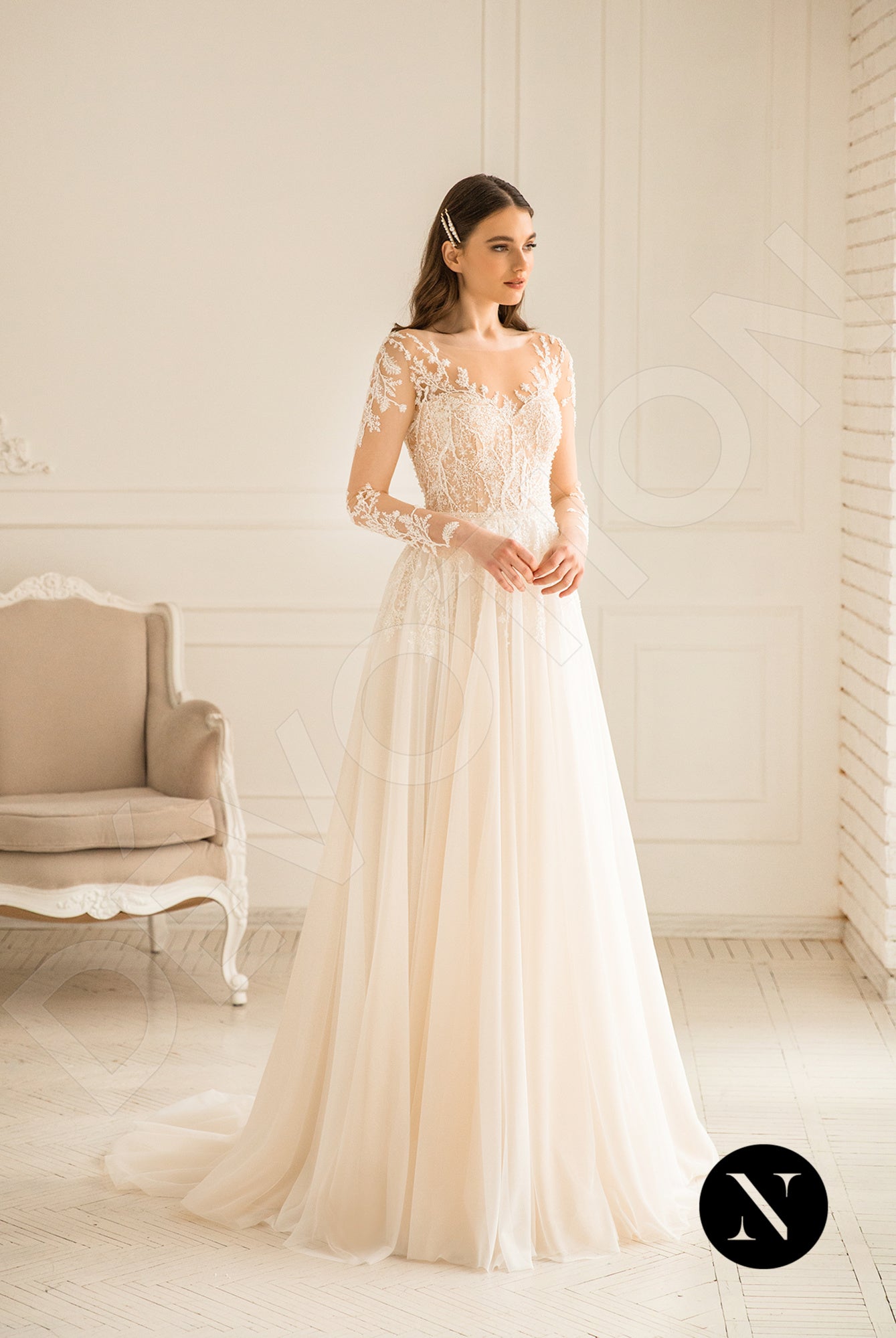 Averill Full back A-line Long sleeve Wedding Dress 5