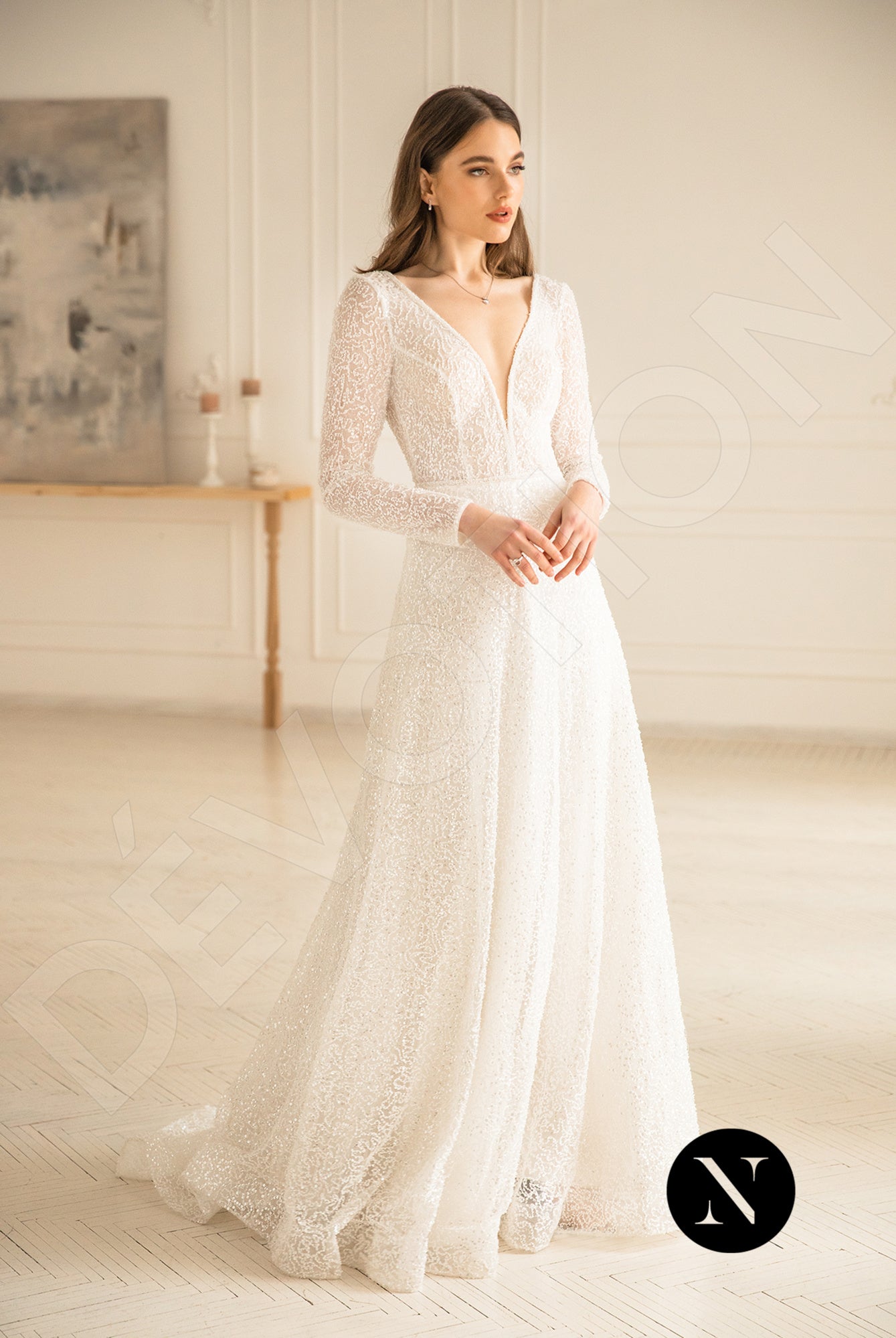 Elliena A-line Deep V-neck Milk Wedding dress