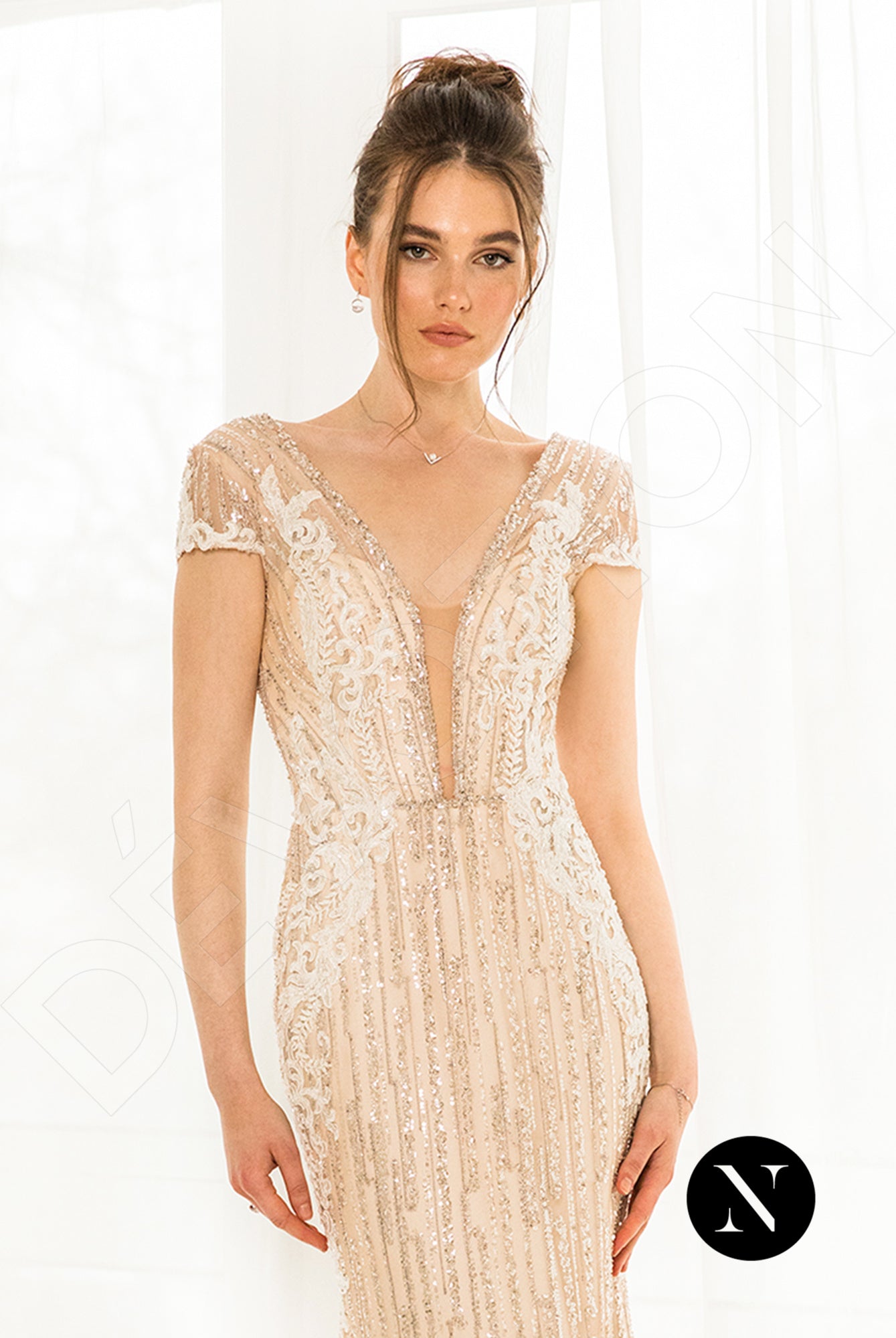Miam Open back A-line Short/ Cap sleeve Wedding Dress 2