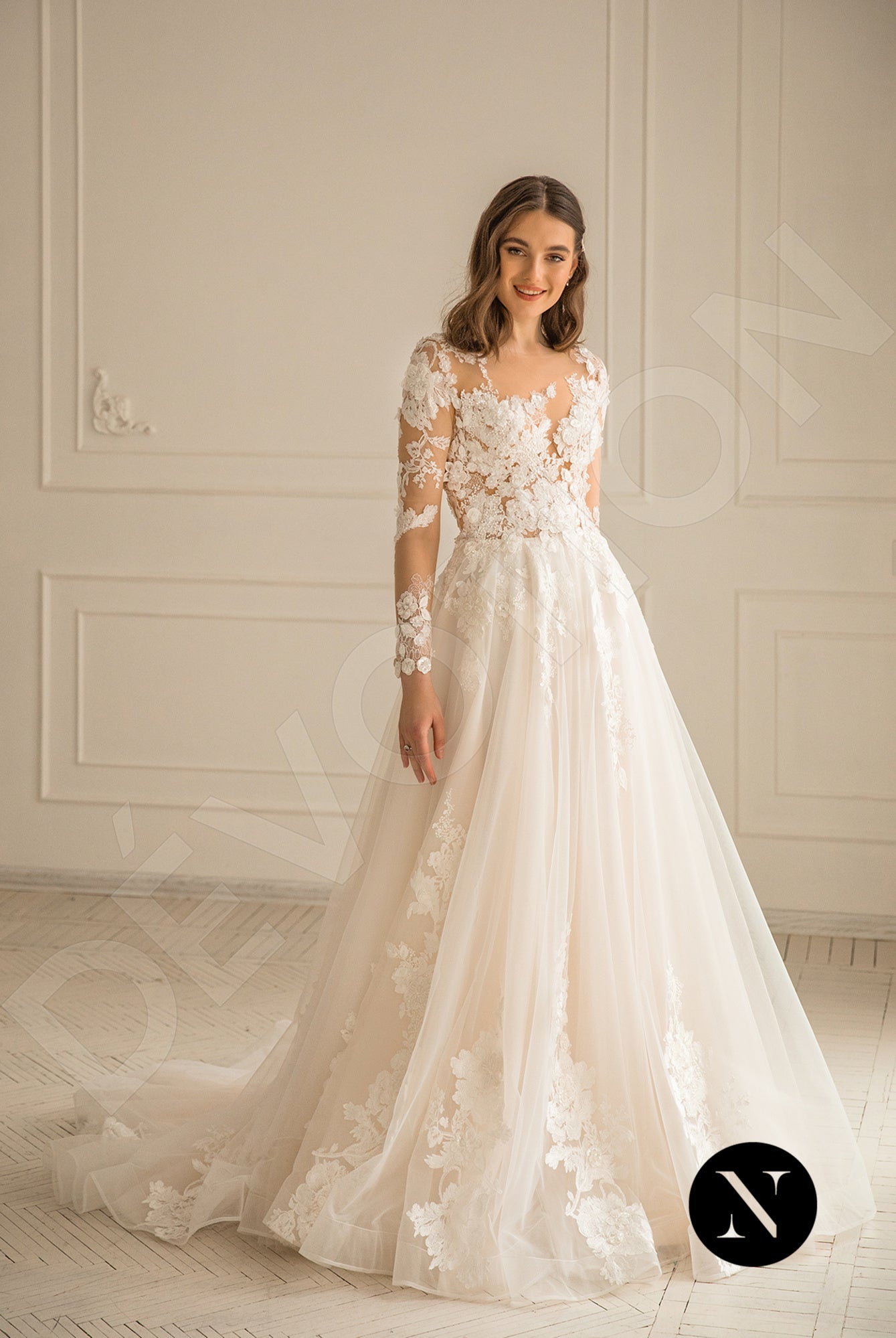 Phoenixe Full back A-line Long sleeve Wedding Dress 7