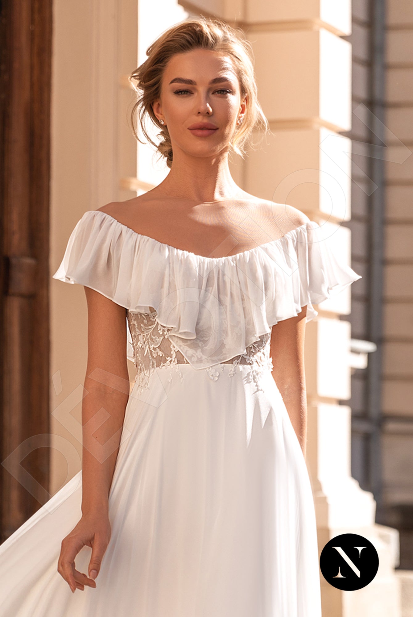 Meline Open back A-line Sleeveless Wedding Dress 4
