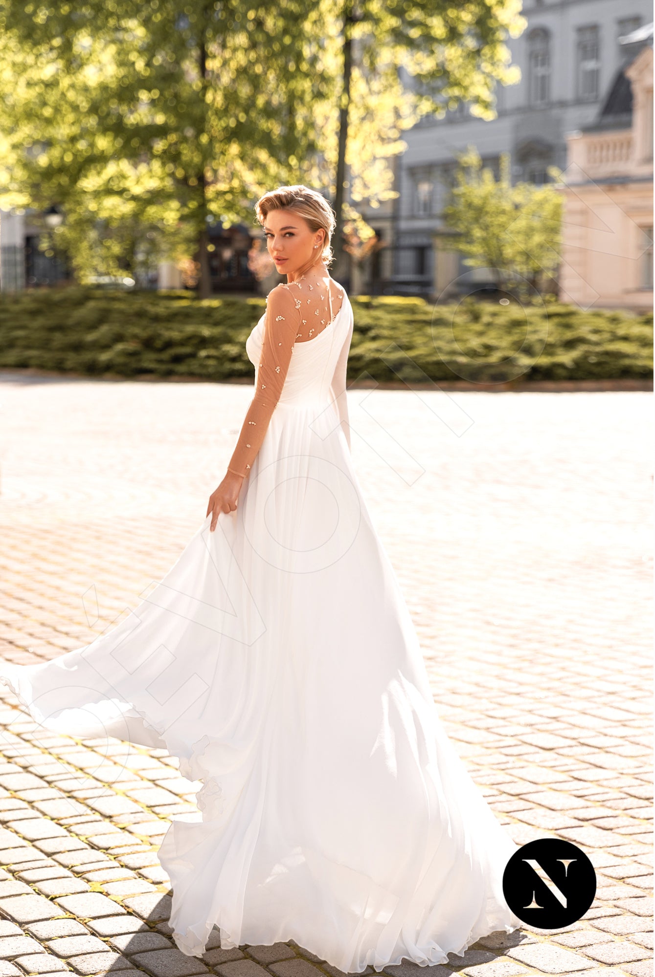 Oceane A-line Jewel Ivory Wedding dress